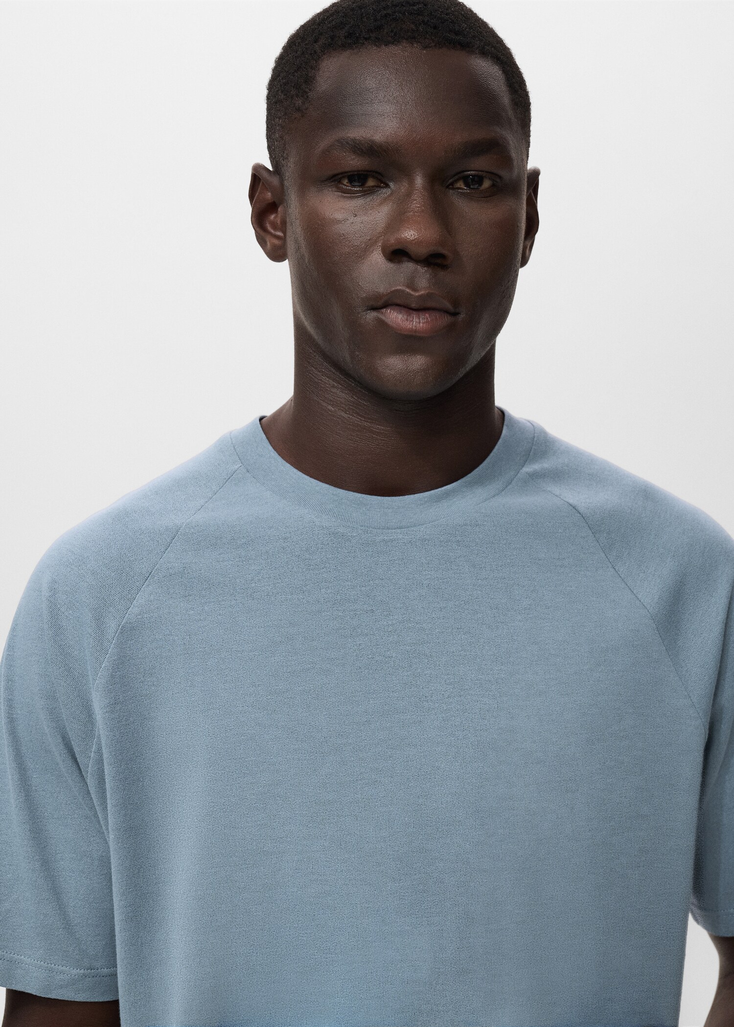 Relaxed-fit cotton-linen t-shirt - Details of the article 1