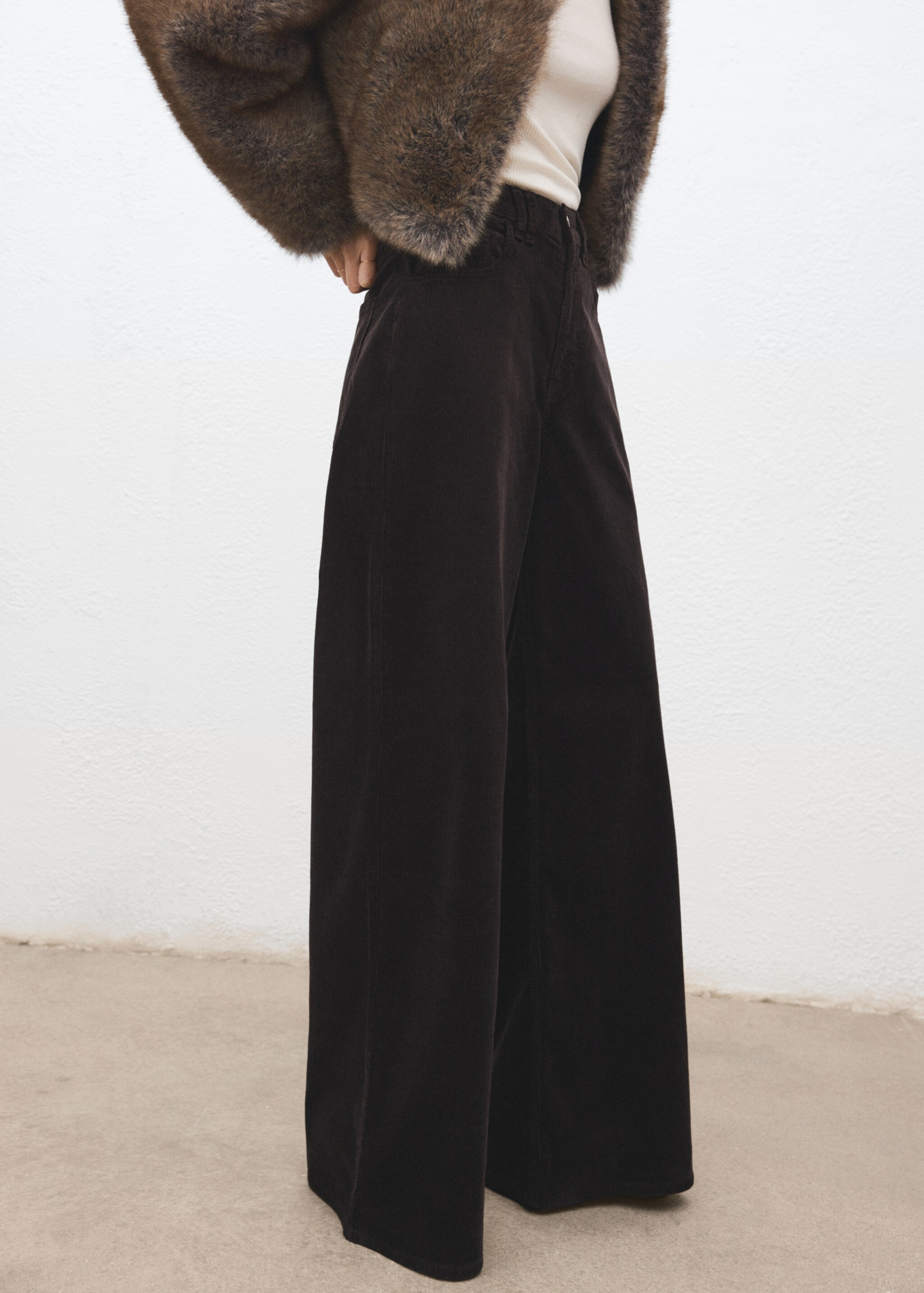 Wide-leg corduroy jeans - Medium plane, Chocolate. Ref: 17057780-00.