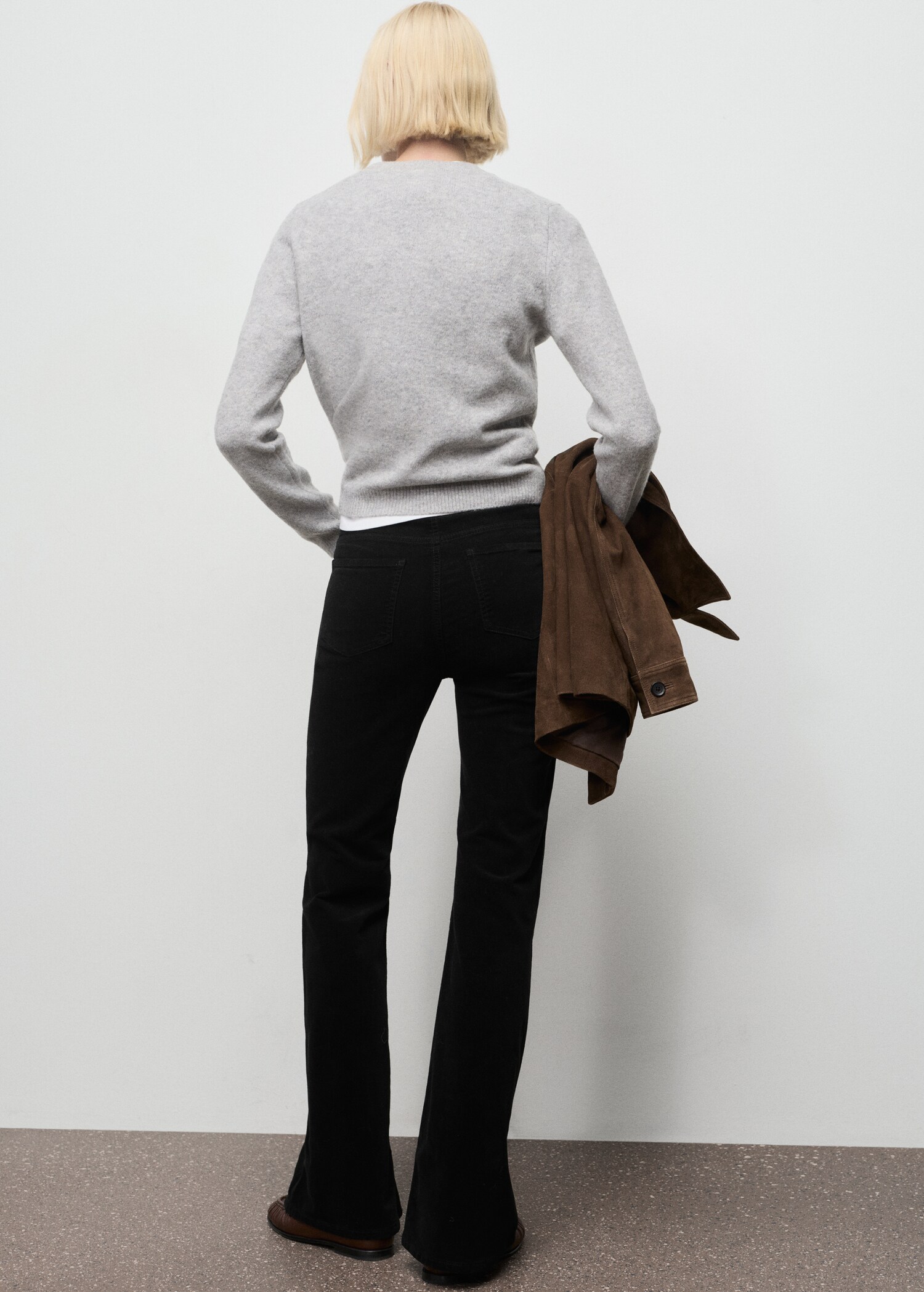 Jeans flare terciopelo - Reverso del artículo