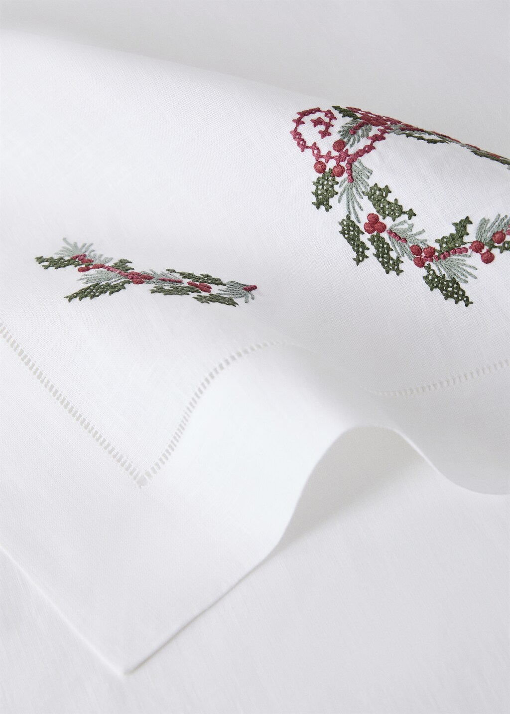 Embroidered linen Christmas table runner
