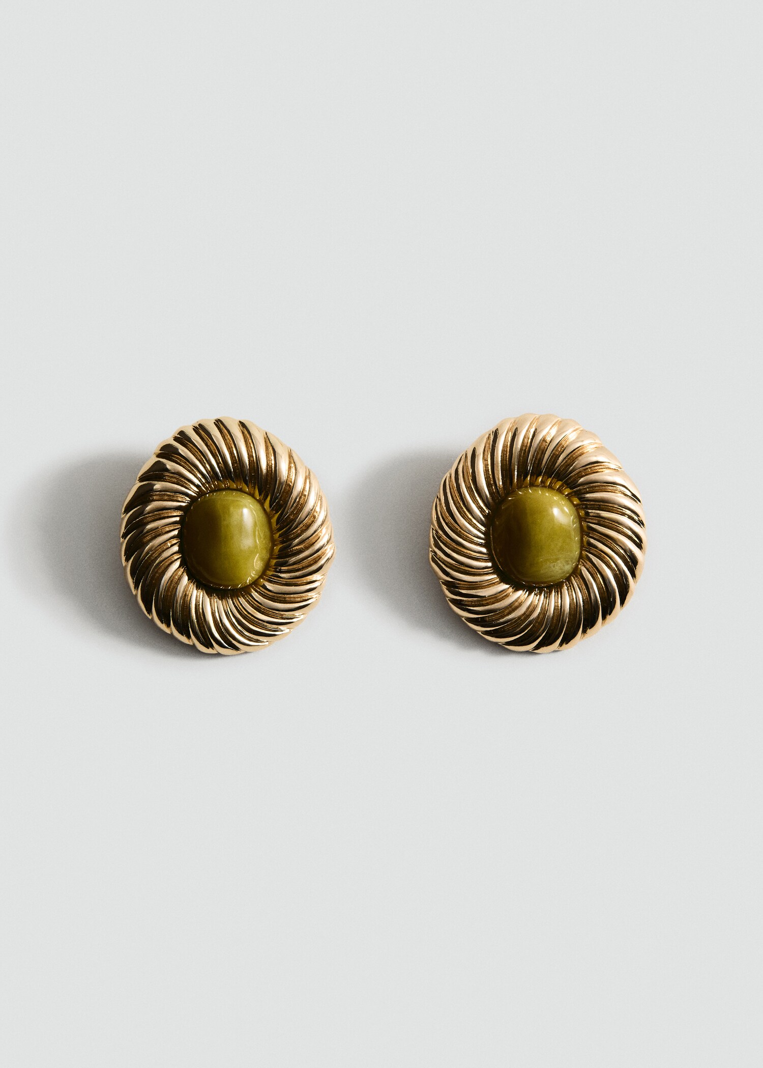 Combined textured resin earrings - Article without model