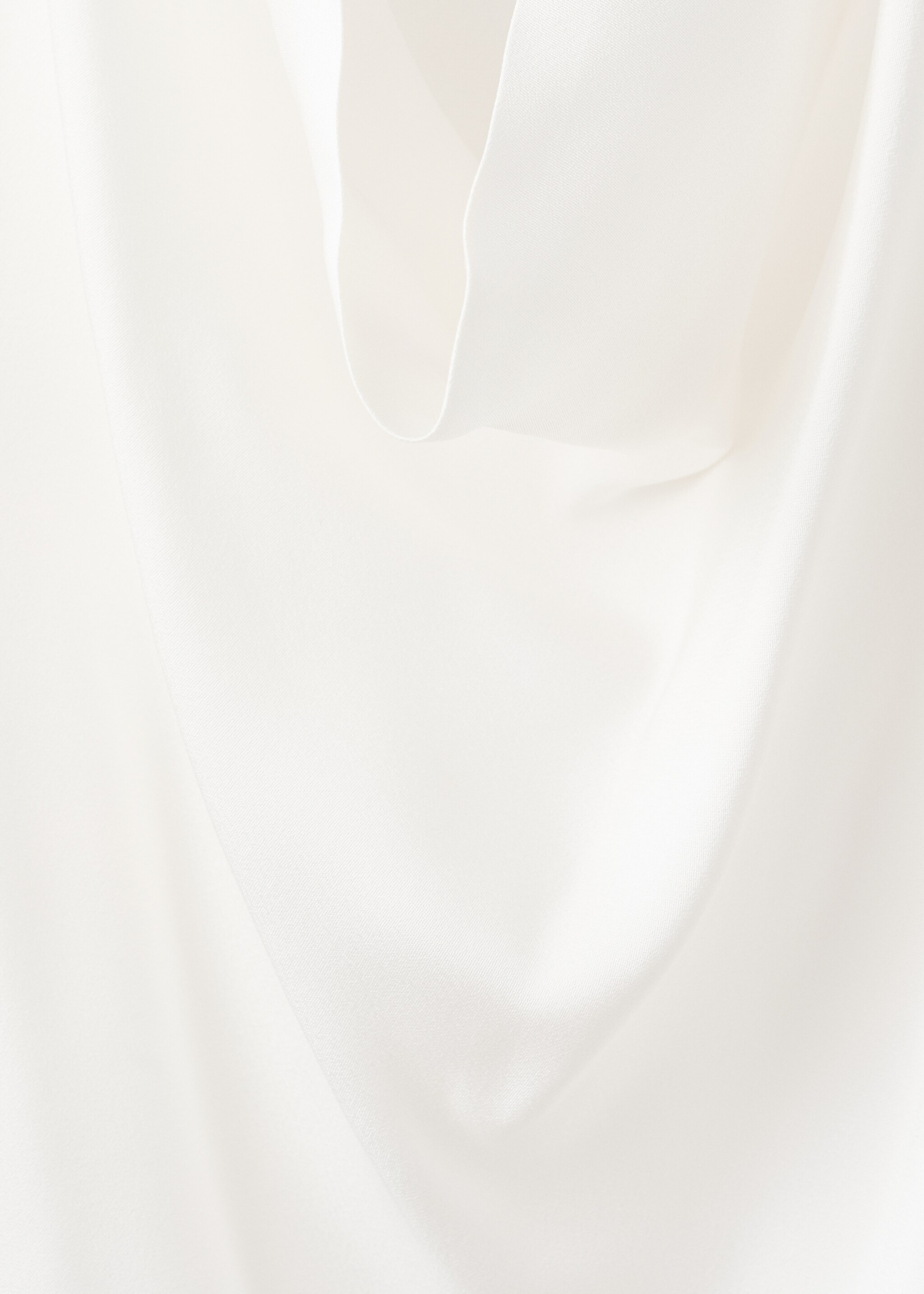 Blouse satin col bénitier - Détail de l'article 0, Écru. Ref: 17057803-00.