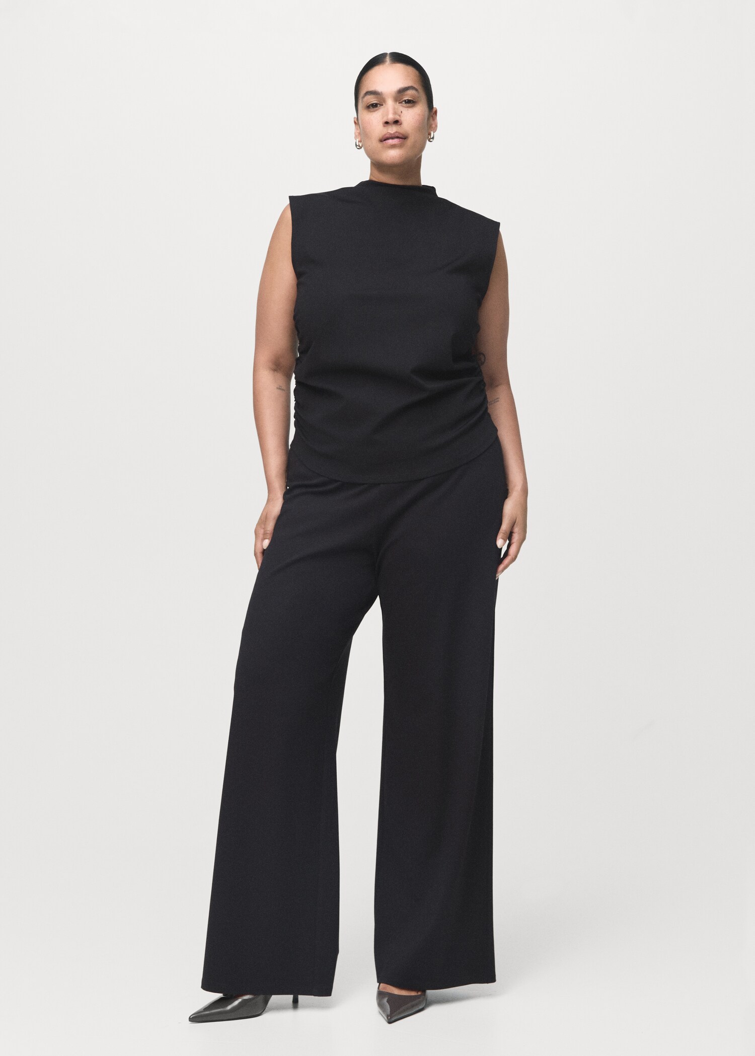 Ruched funnel-neck top - Details of the article 3
