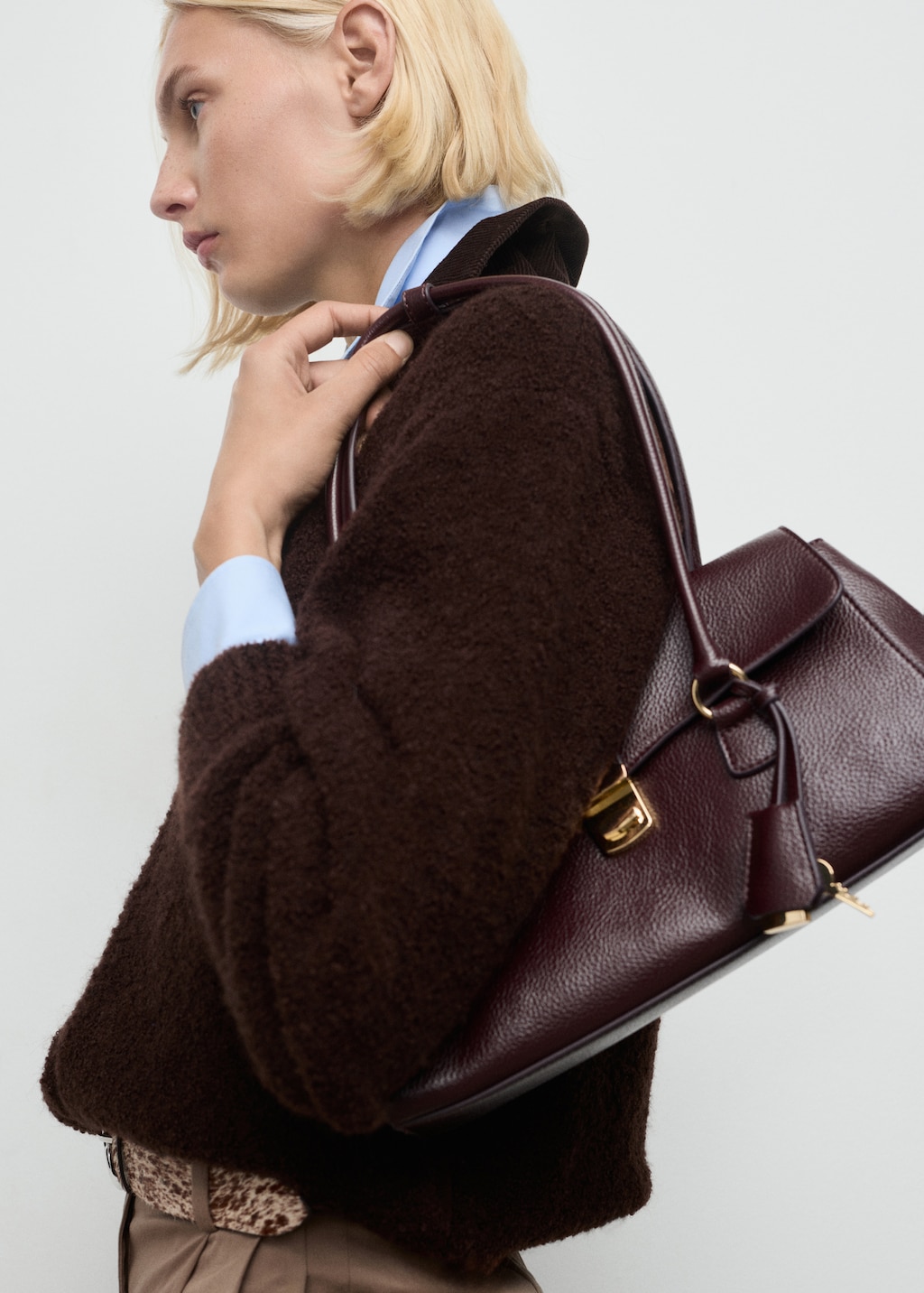 Bouclé jacket with corduroy collar