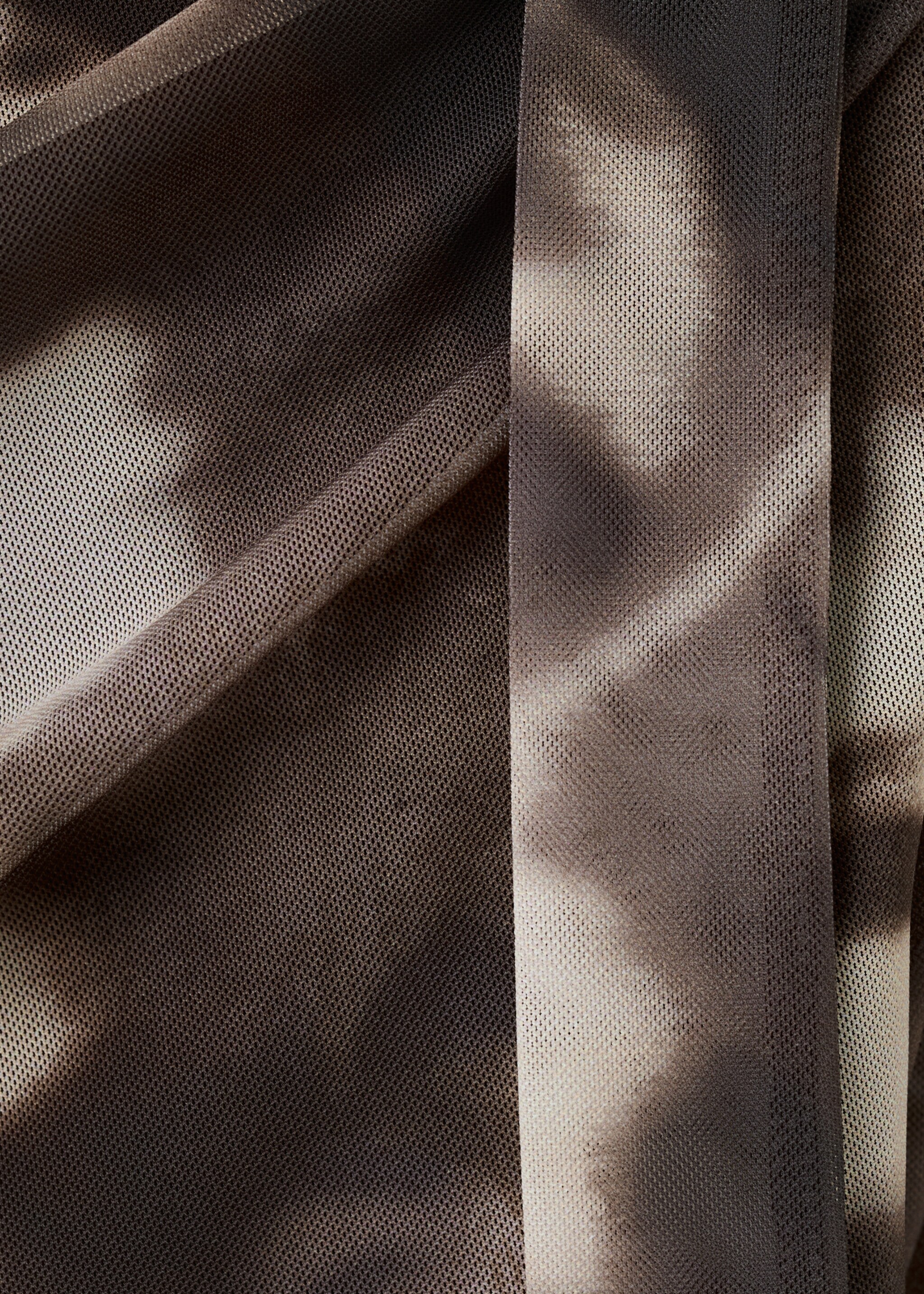 Floral scarf t-shirt - Details of the article 8, Brown. Ref: 17057816-00.