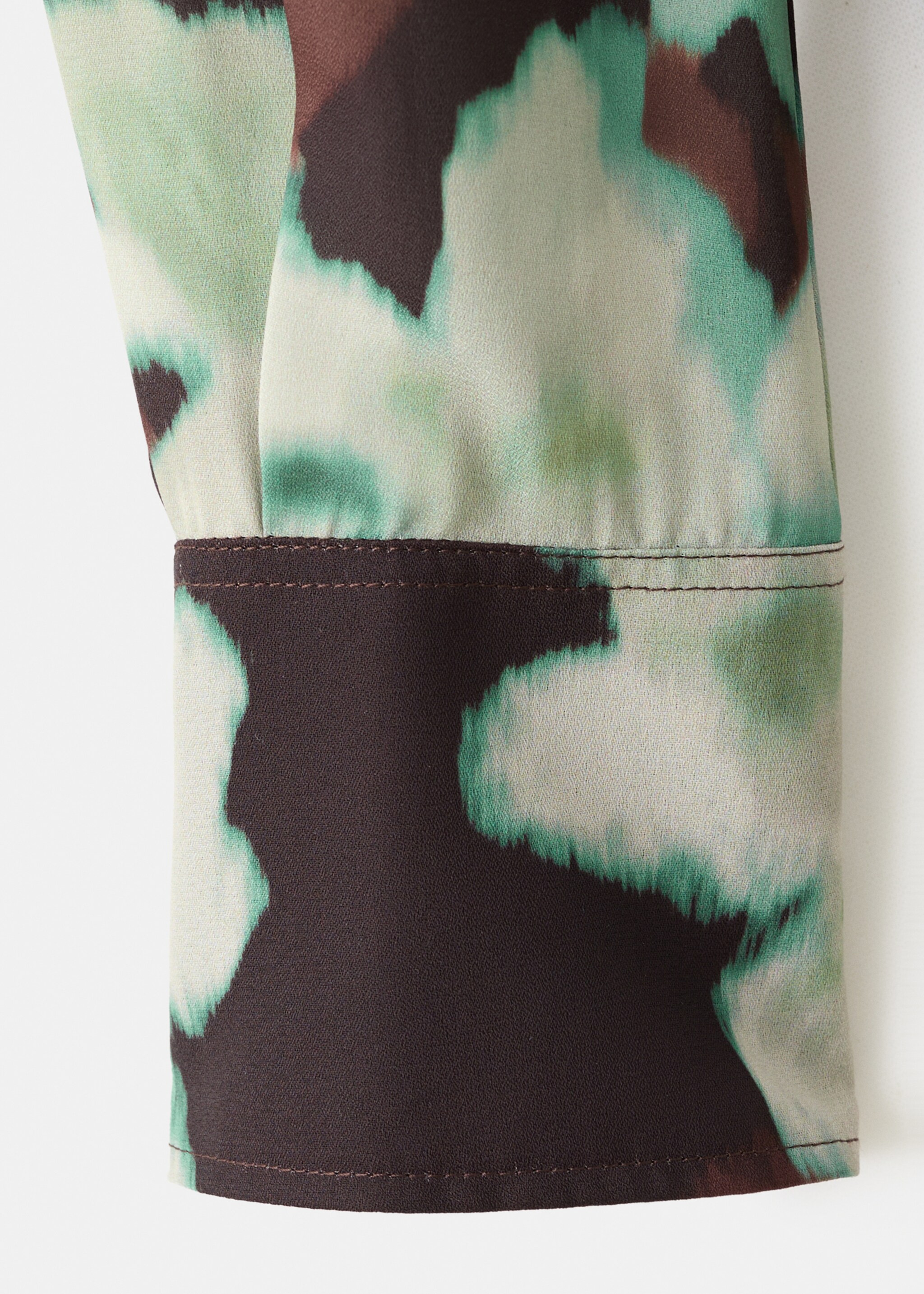 Chiffon blouse with bow neckline - Details of the article 0, Green. Ref: 17057818-00.