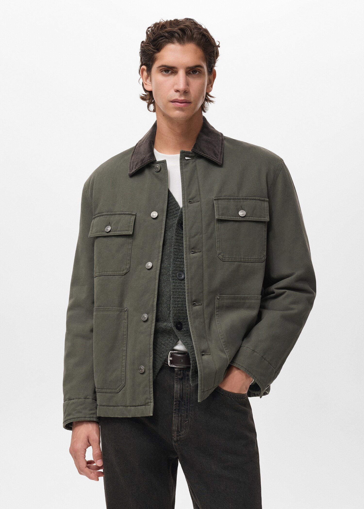 Chaqueta bolsillos cuello pana - Plano medio