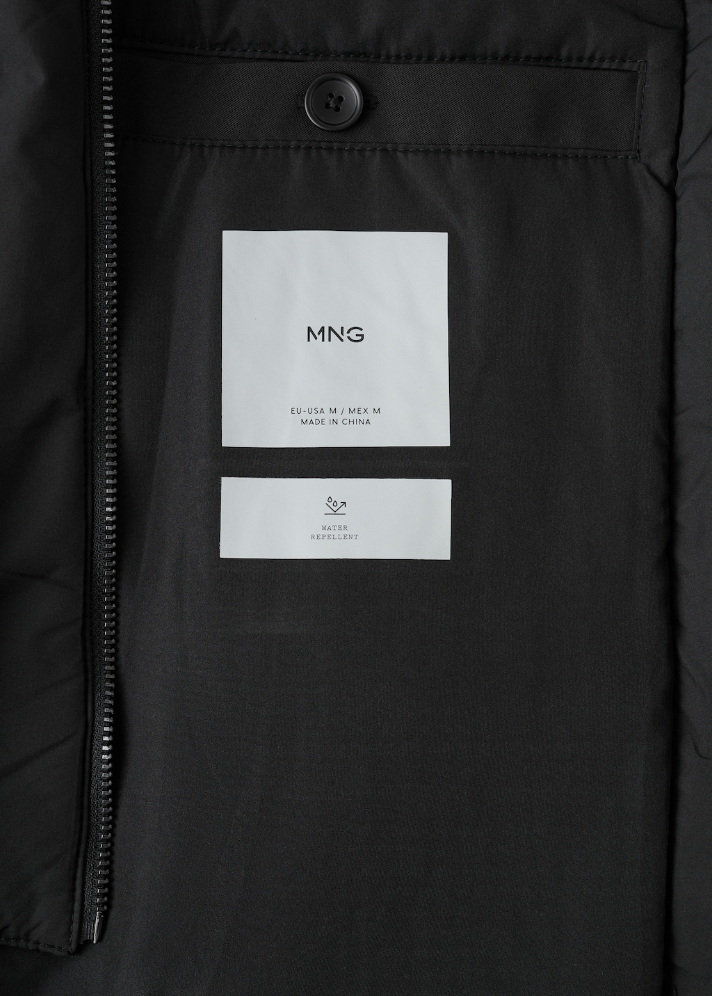 Quilted water-repellent trench coat