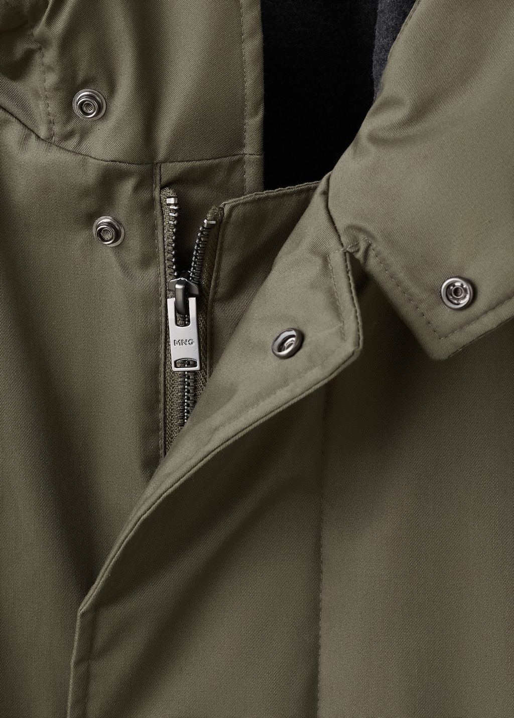 Quilted parka with water-repellent hood