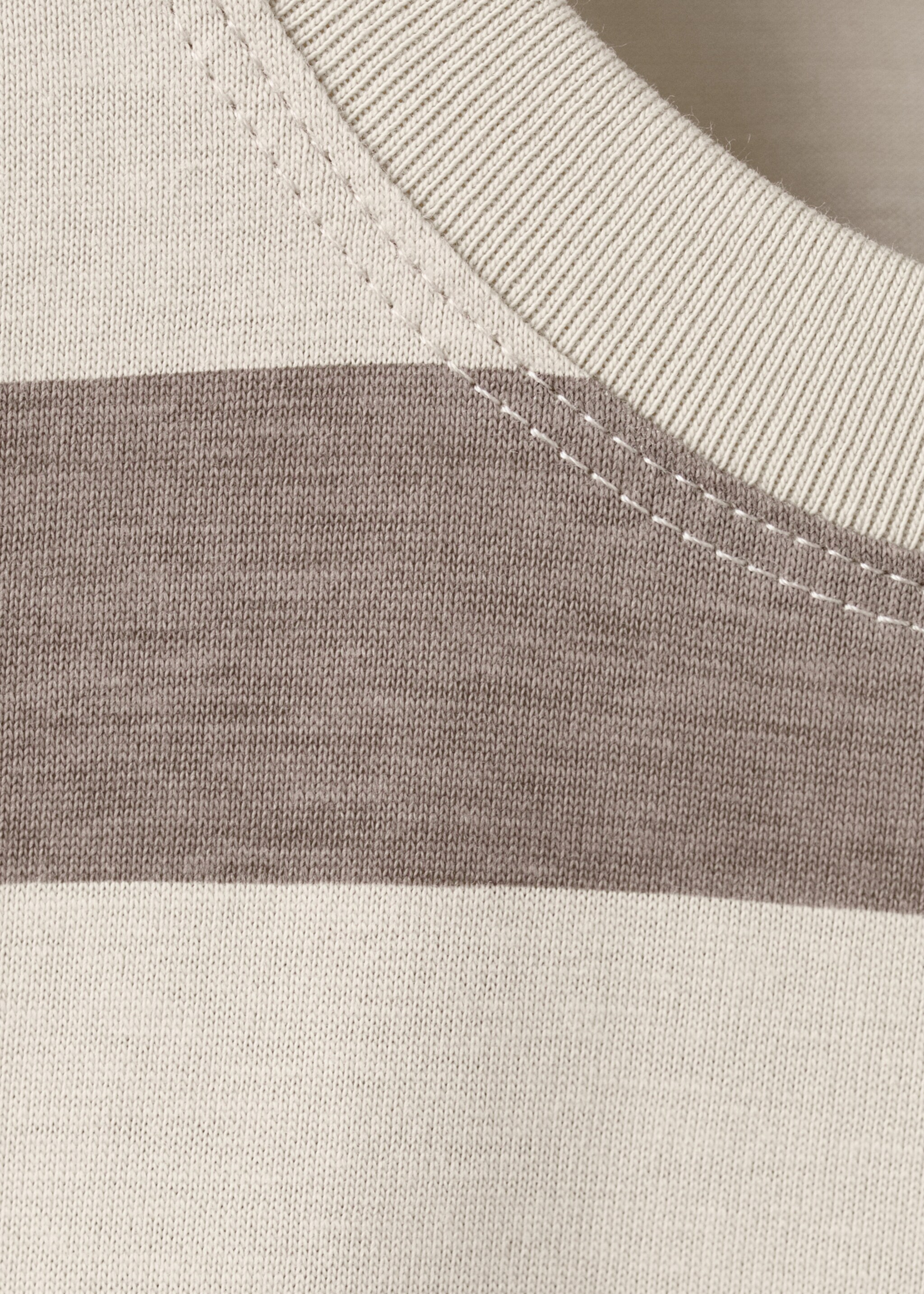 Patch striped t-shirt - Details of the article 0, Medium Brown. Ref: 17057895-00.