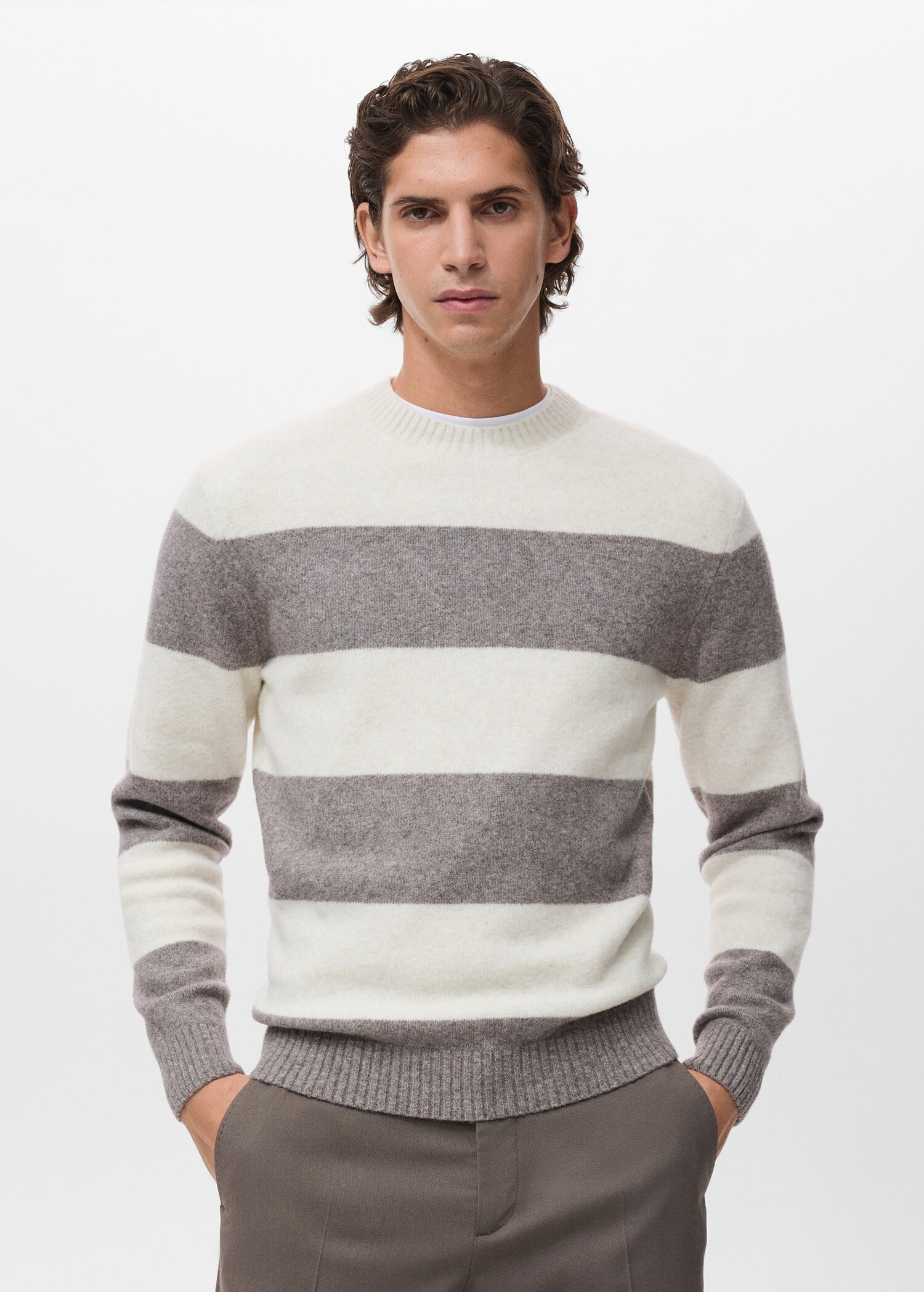 Striped Wool Blend Sweater - رؤية وسط