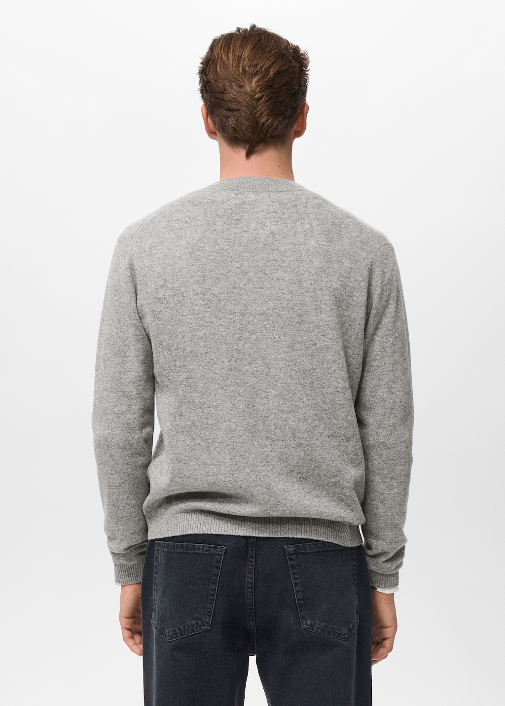 100% extra-fine wool cardigan with buttons