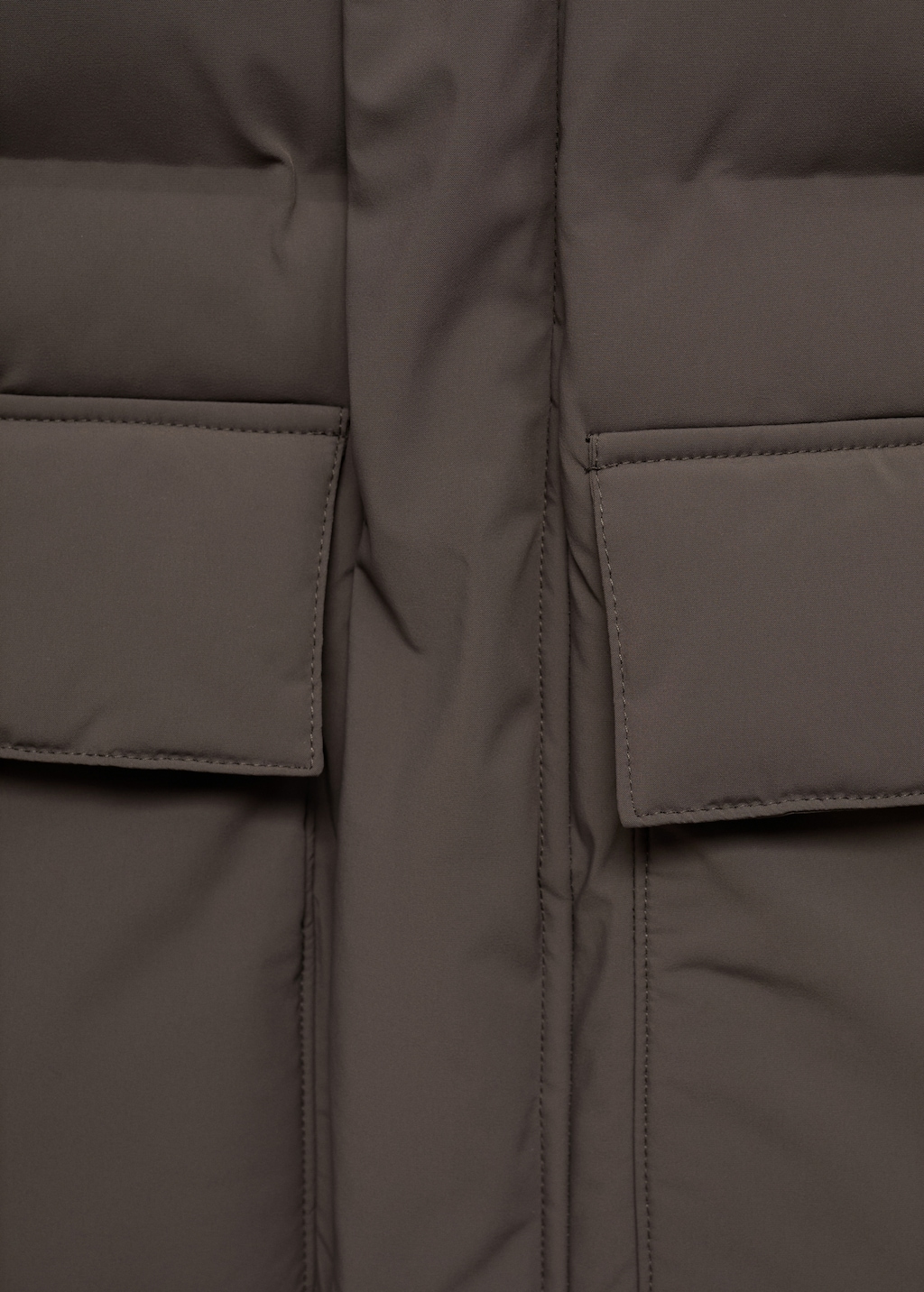 Thermoregulating waterproof padded anorak