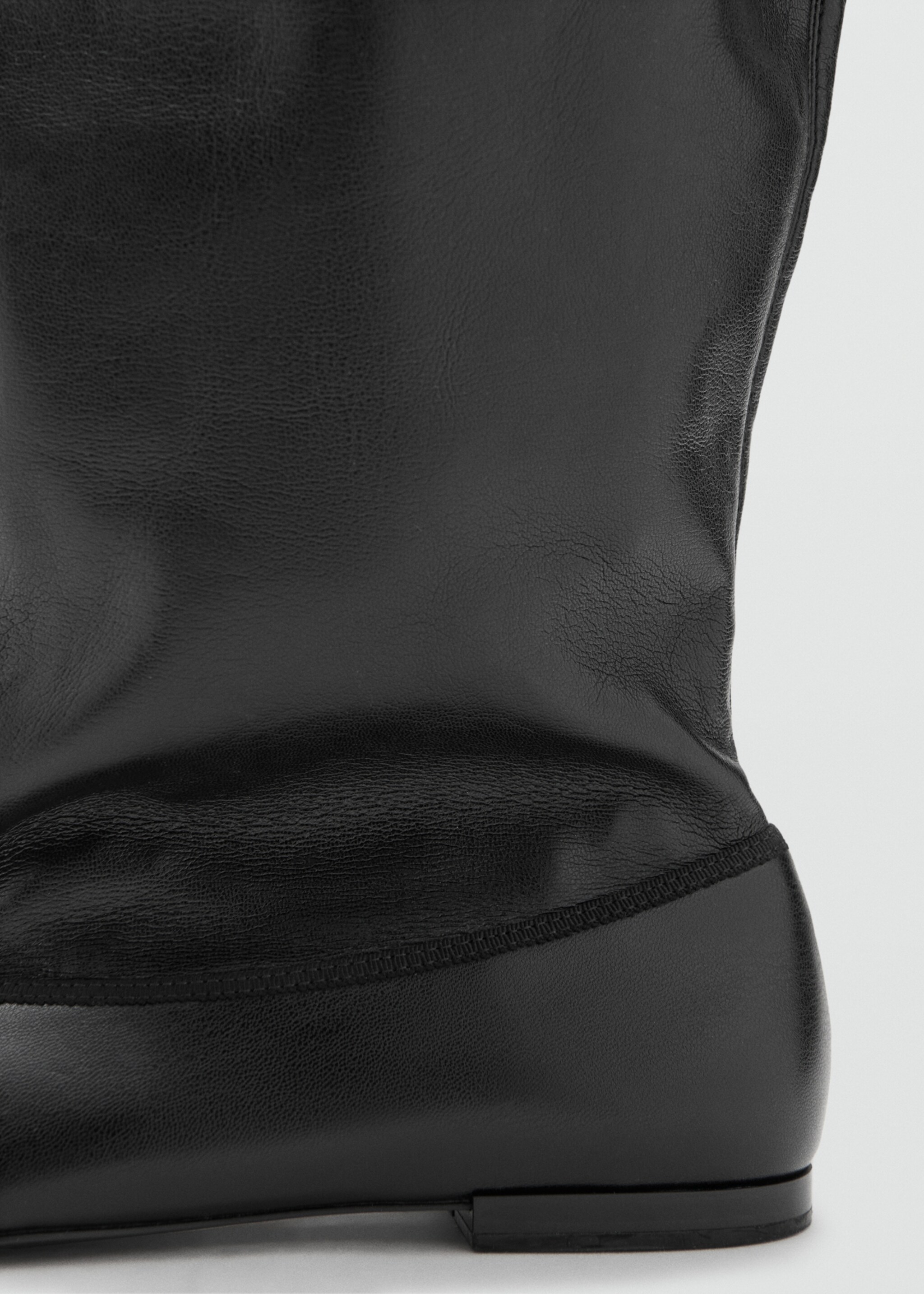 Wide-leg boots - Details of the article 1, Black. Ref: 17058272-00.