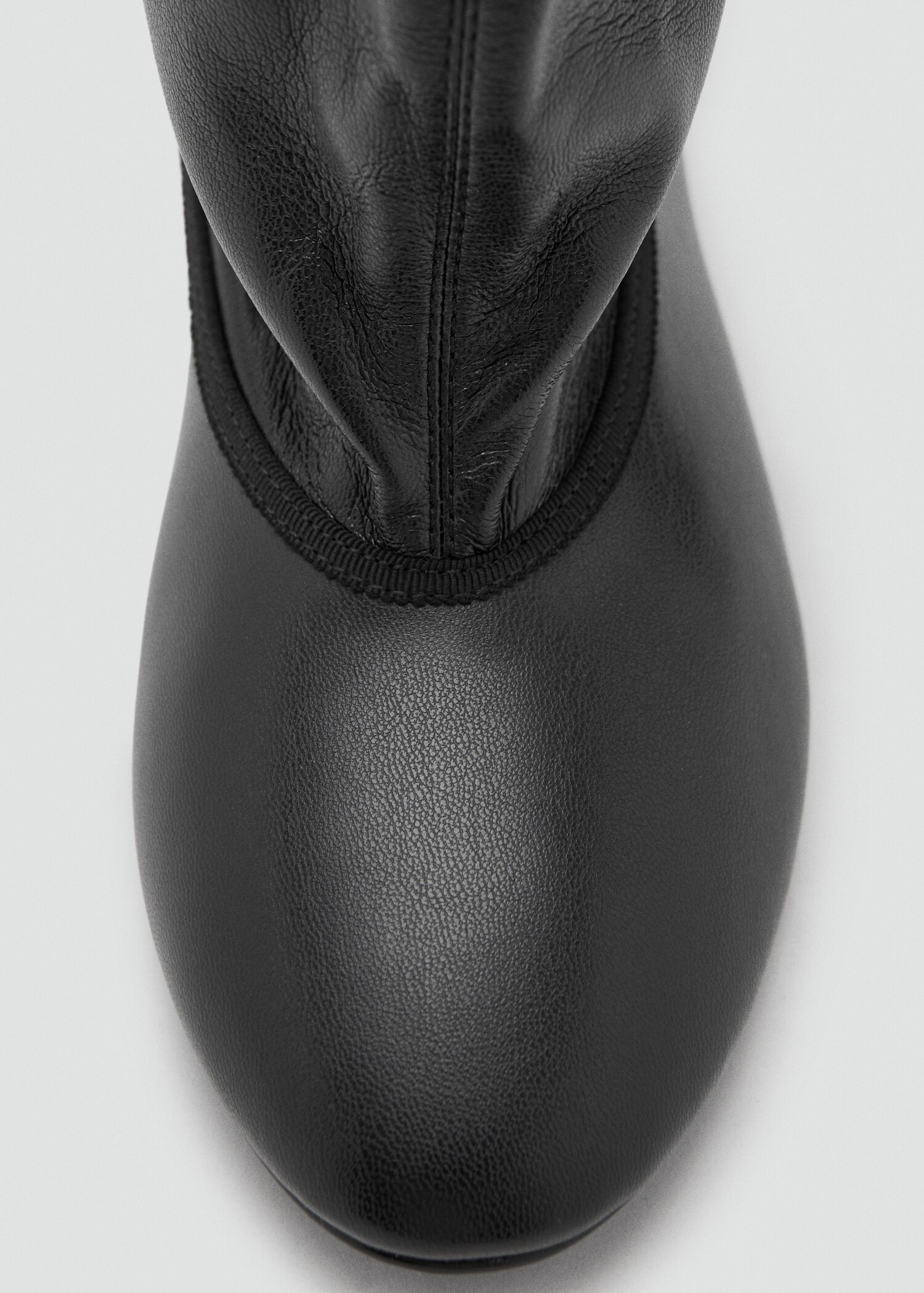 Wide-leg boots - Details of the article 2