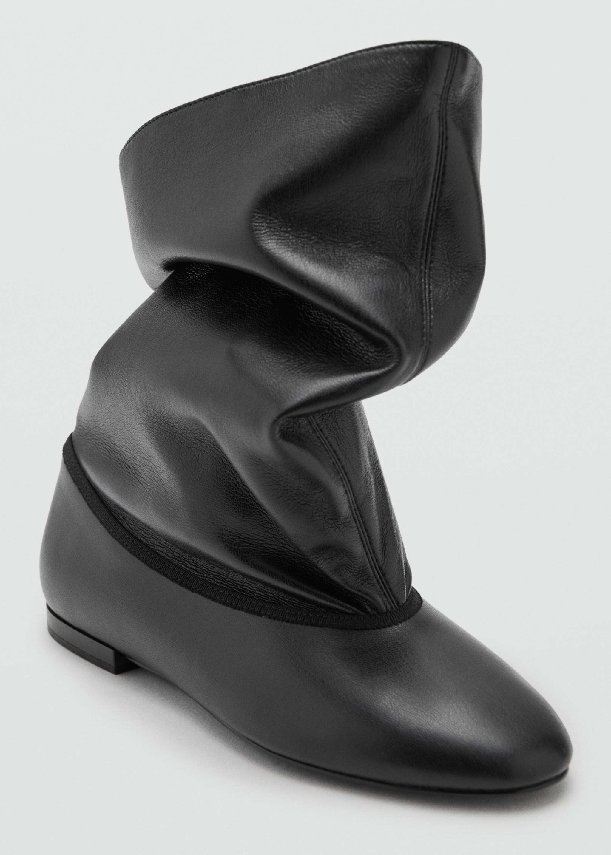 Wide-leg boots - Details of the article 3, Black. Ref: 17058272-00.