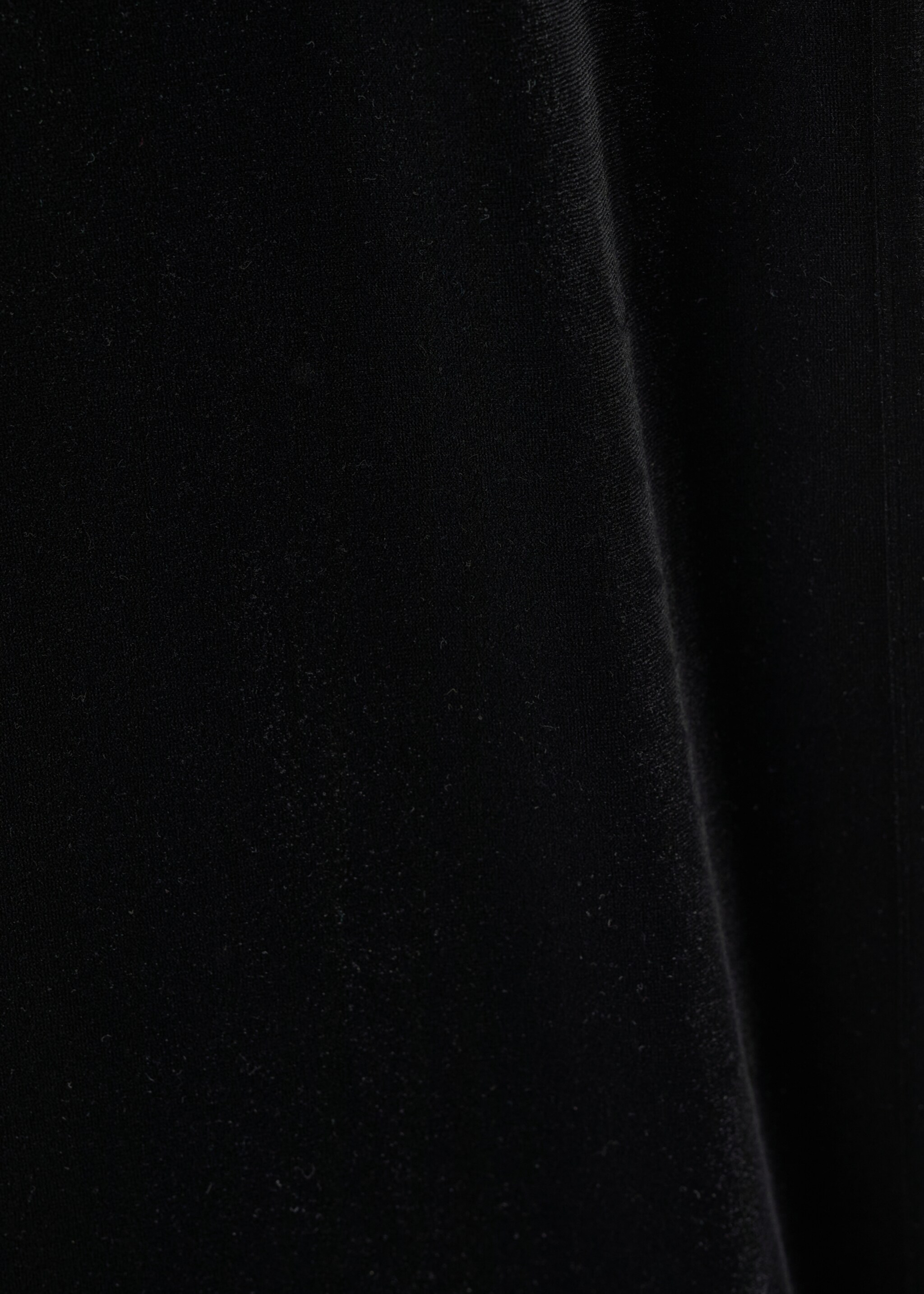 Straight velvet trousers - Details of the article 0, Black. Ref: 17058273-00.