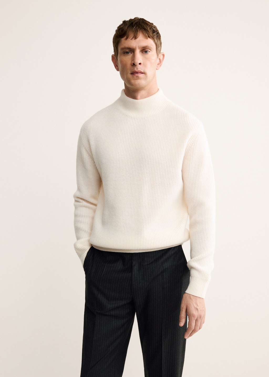 100% wool turtleneck sweater