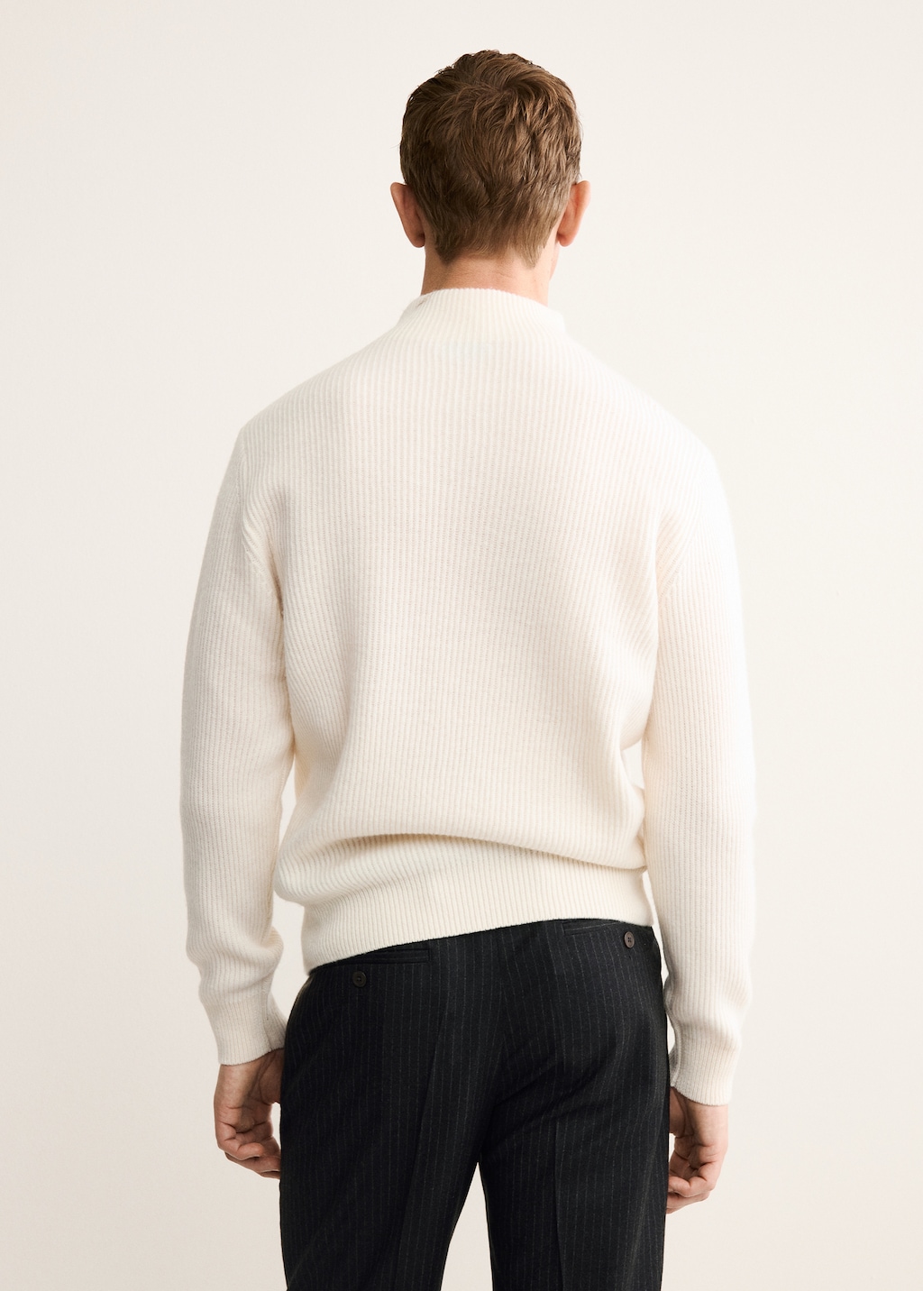 100% wool turtleneck sweater