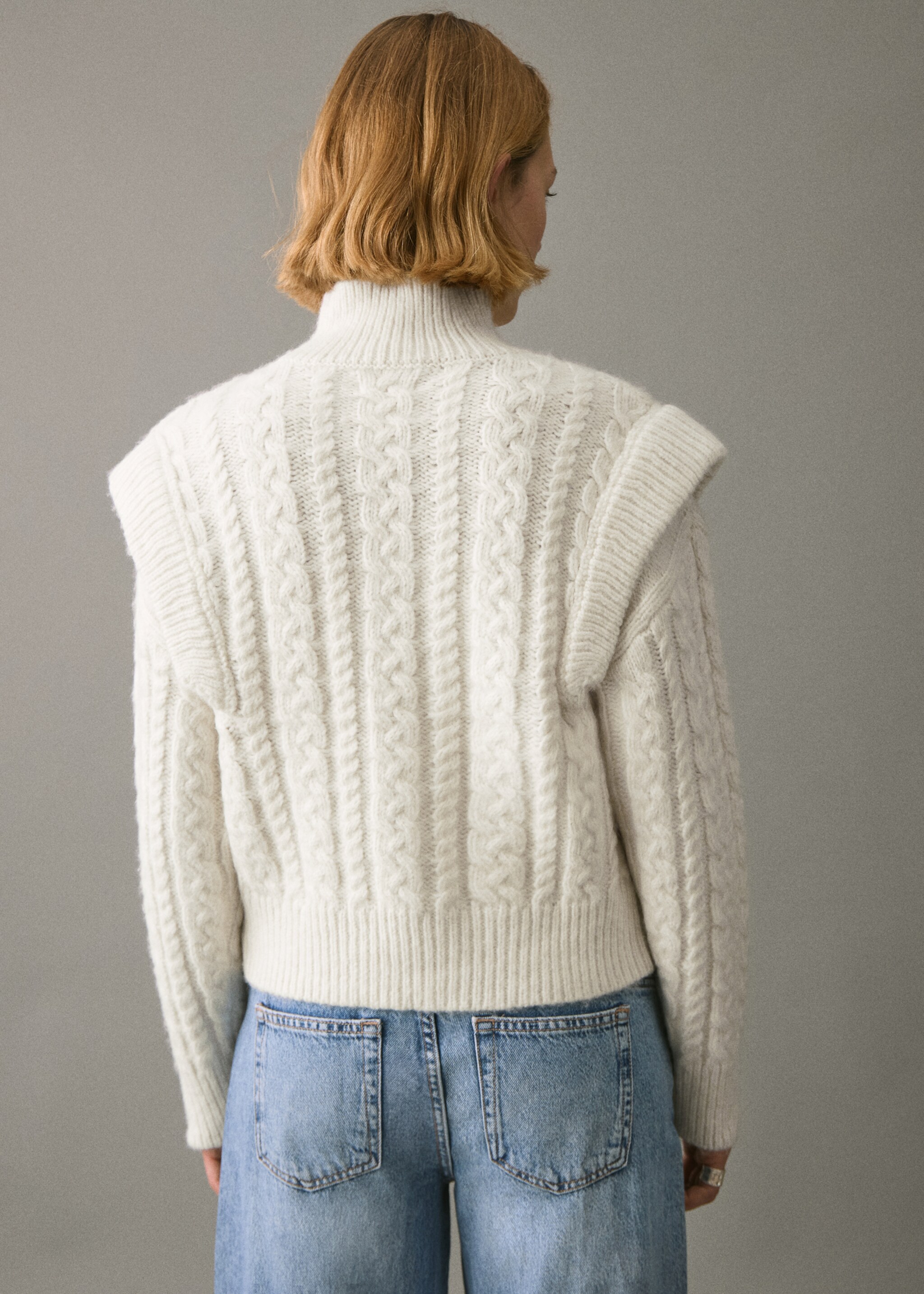 Knitted sweater with perkins neck - Reverse of the article, Ecru. Ref: 17058280-00.