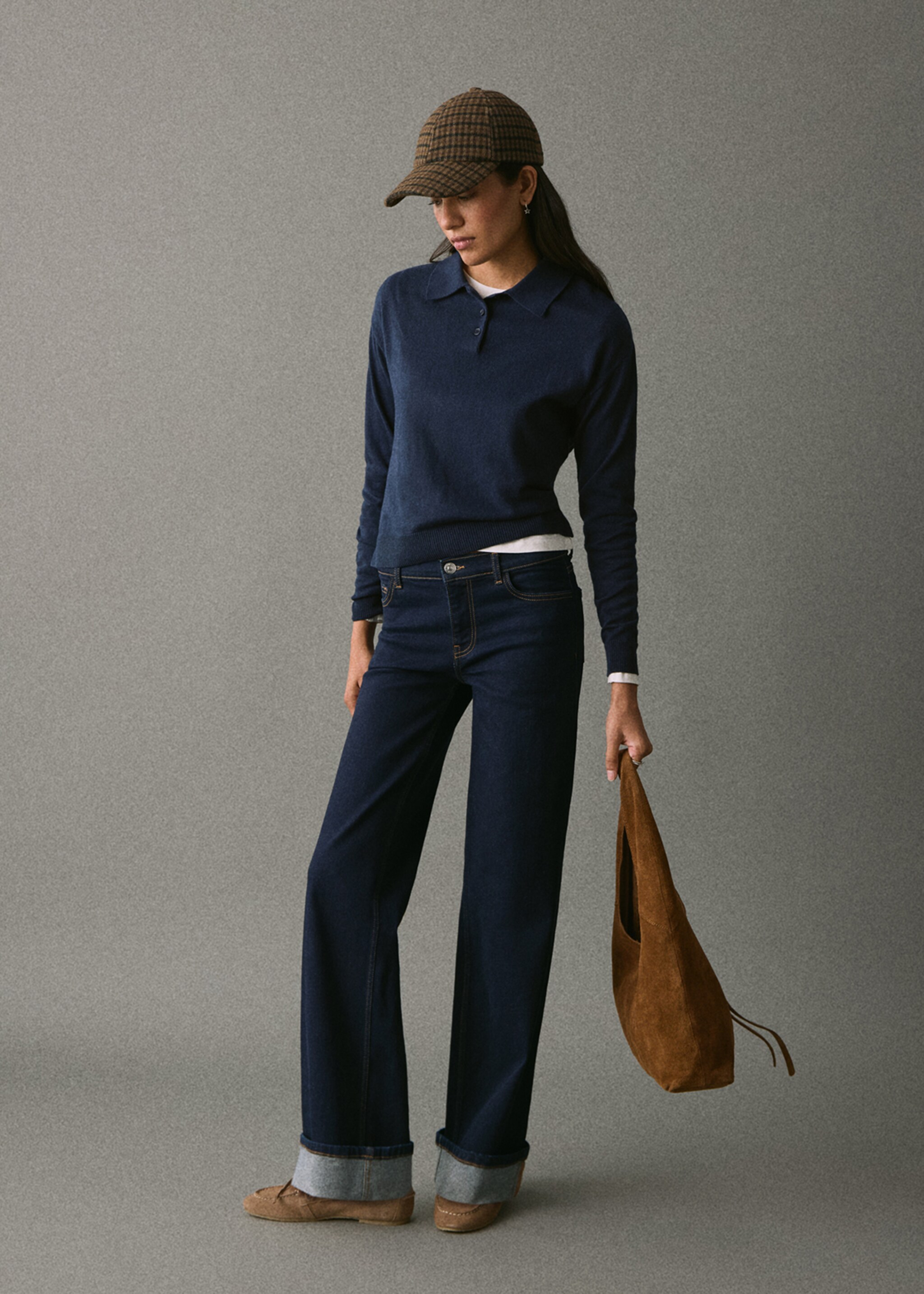 Straight jeans with turn-up - Details of the article 4, Open Blue. Ref: 17058283-00.