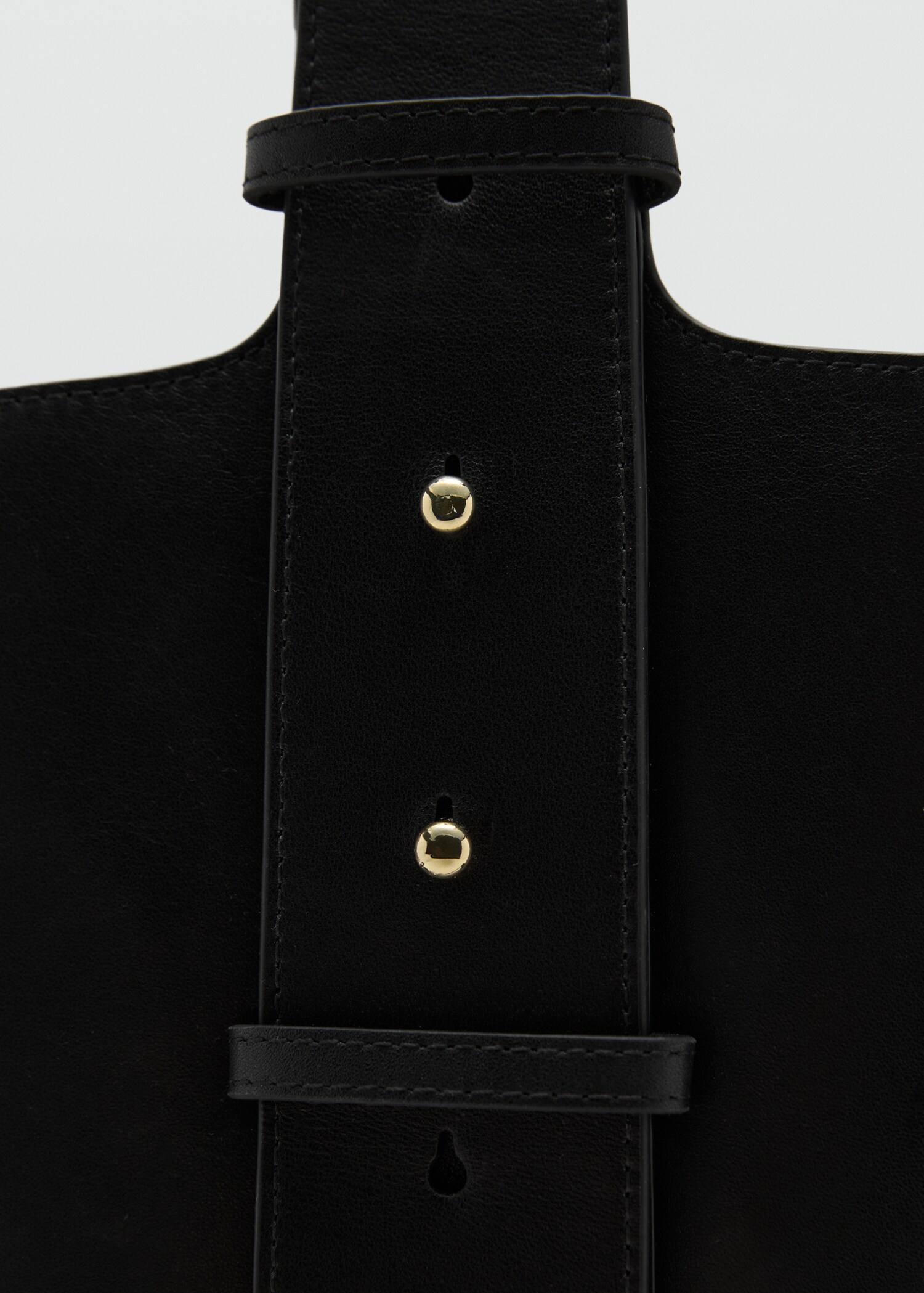 Leather bucket bag - Details of the article 1