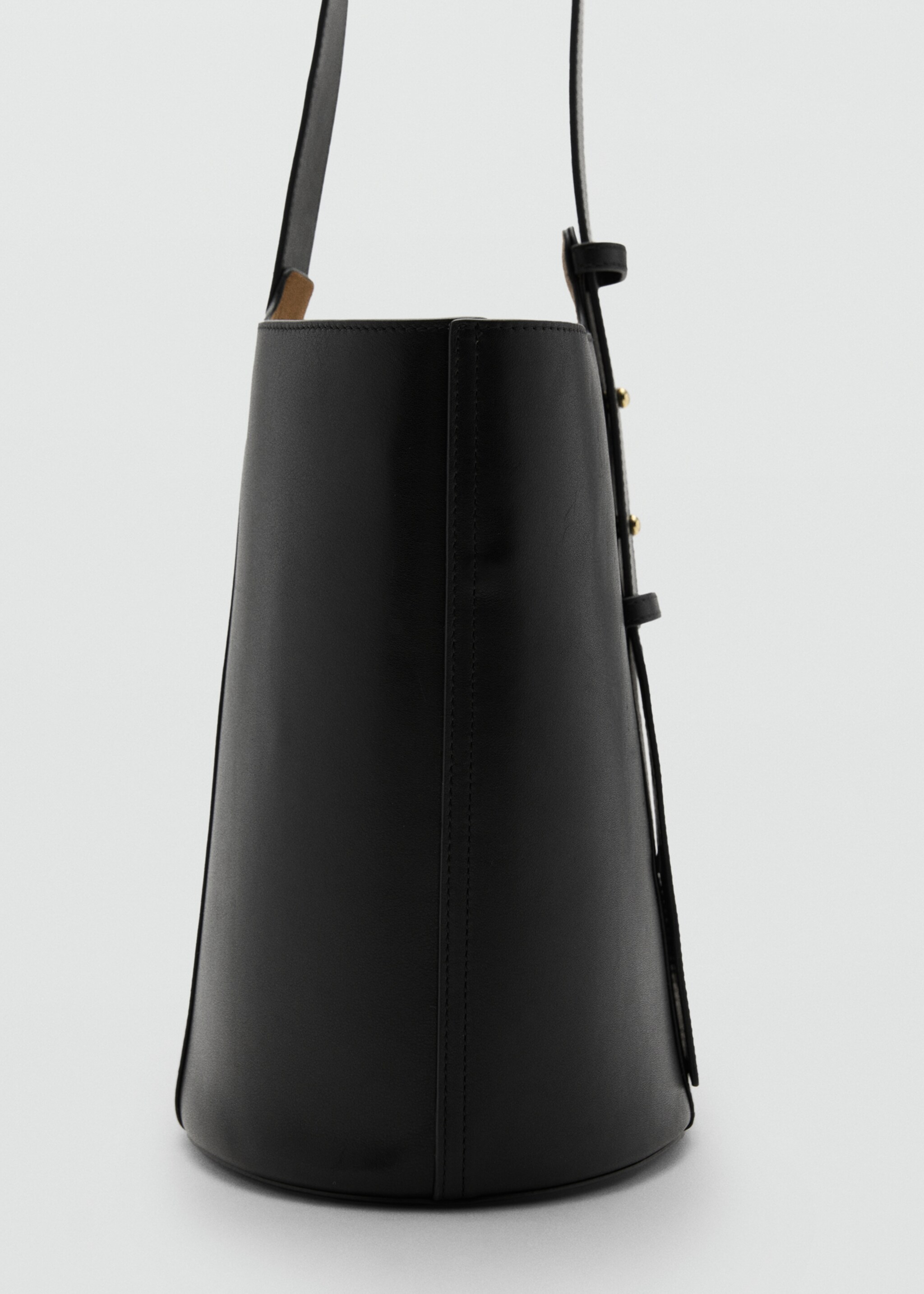 Leather bucket bag - Details of the article 3, Black. Ref: 17058285-00.
