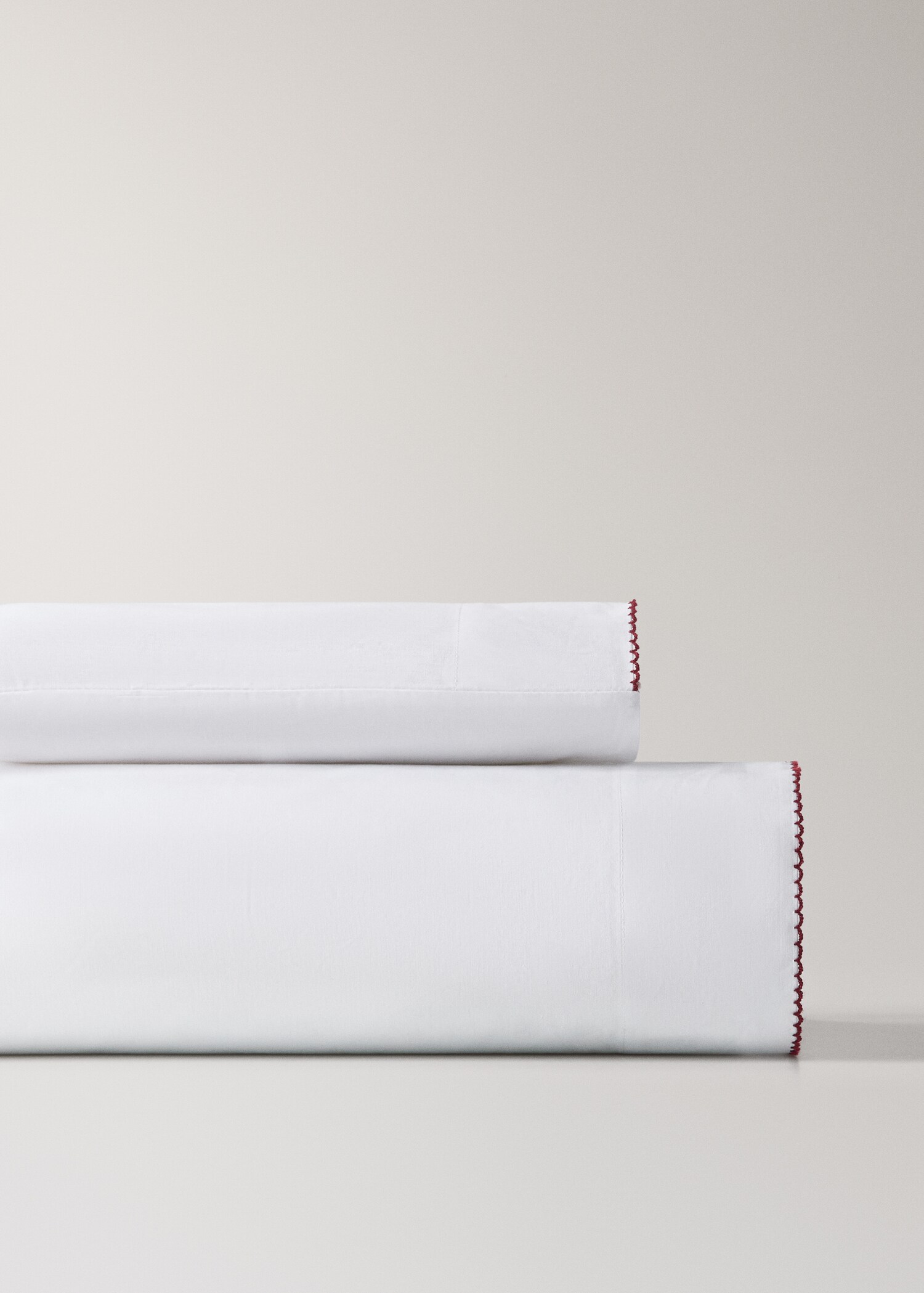 Set of percale cotton top sheets with contrasting picot detail for mini-cot - Article without model