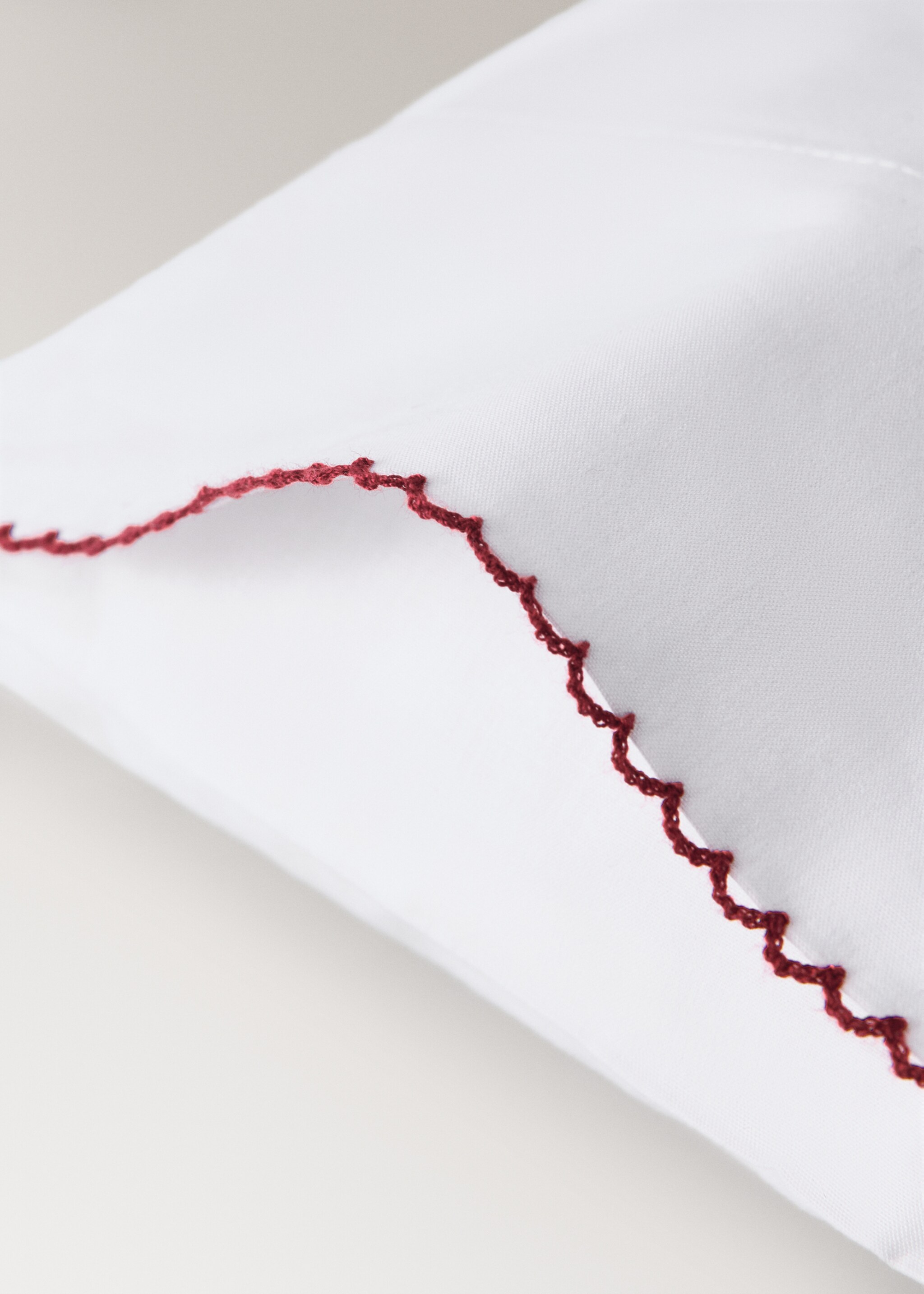 Set of percale cotton top sheets with contrasting picot detail for mini-cot - Details of the article 3, White. Ref: 17058634-00.