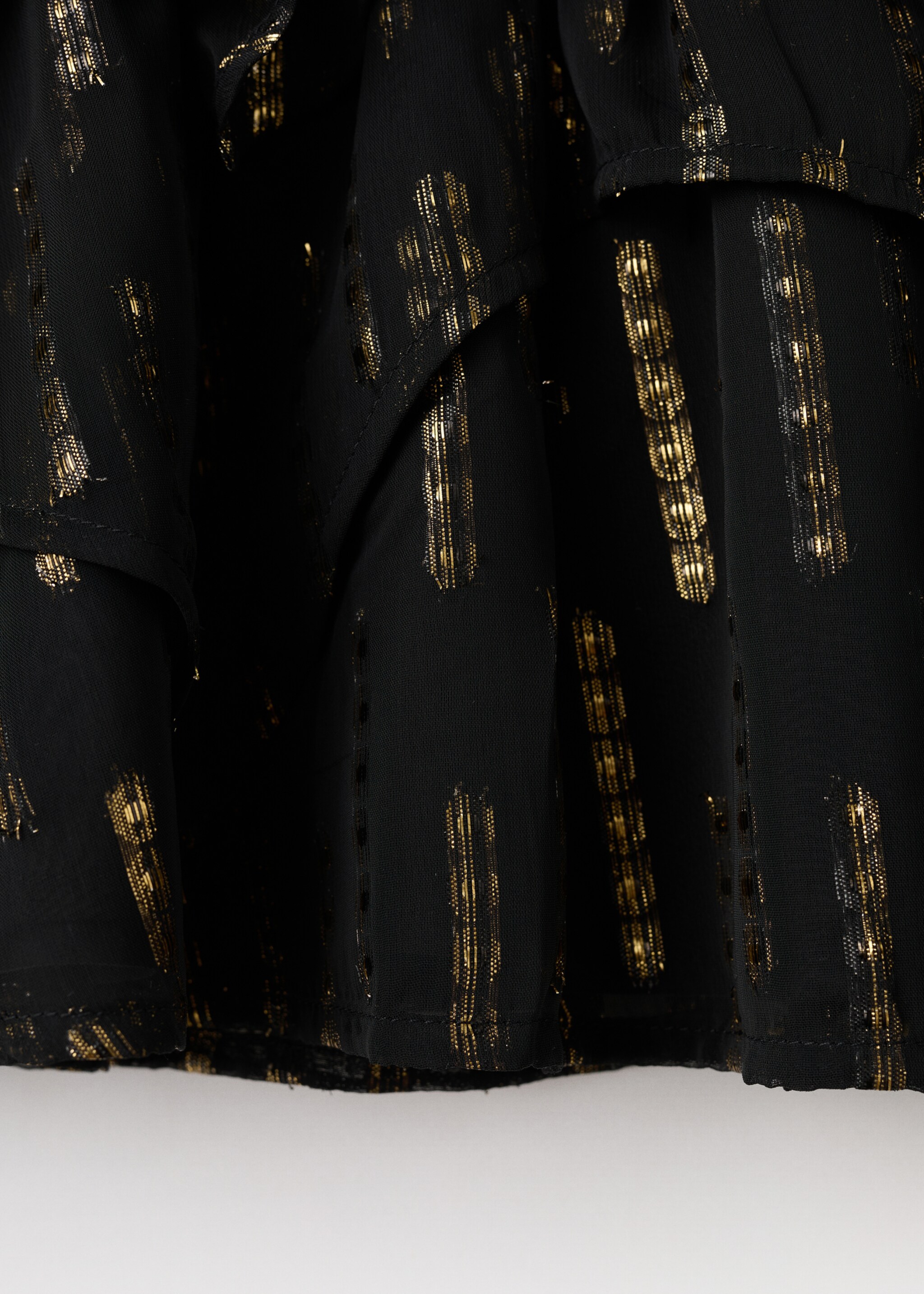 Ruffled lurex skirt - Details of the article 0, Black. Ref: 17059100-00.