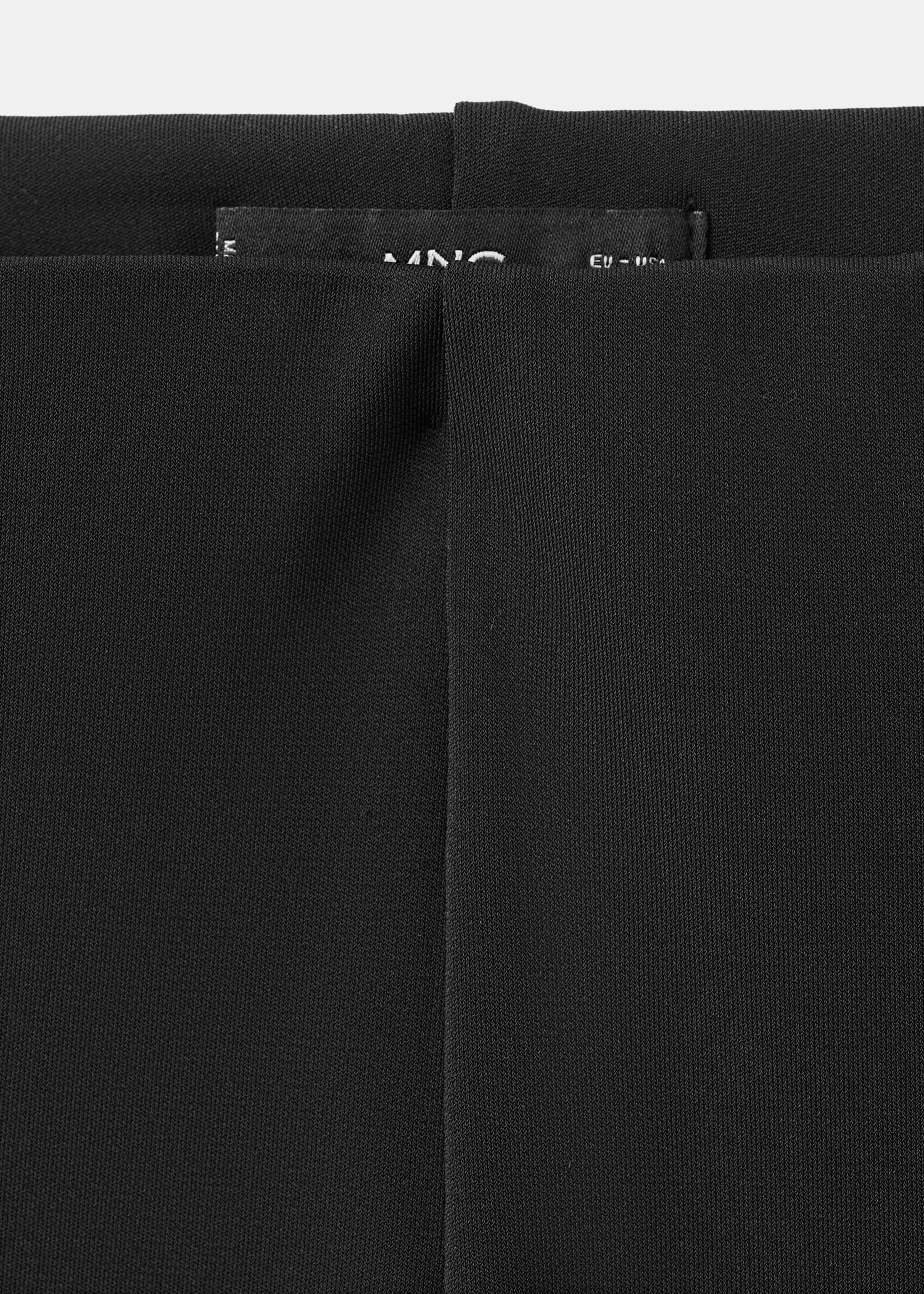 Straight-fit trousers with elastic waist - Details of the article 8, Black. Ref: 17059109-00.