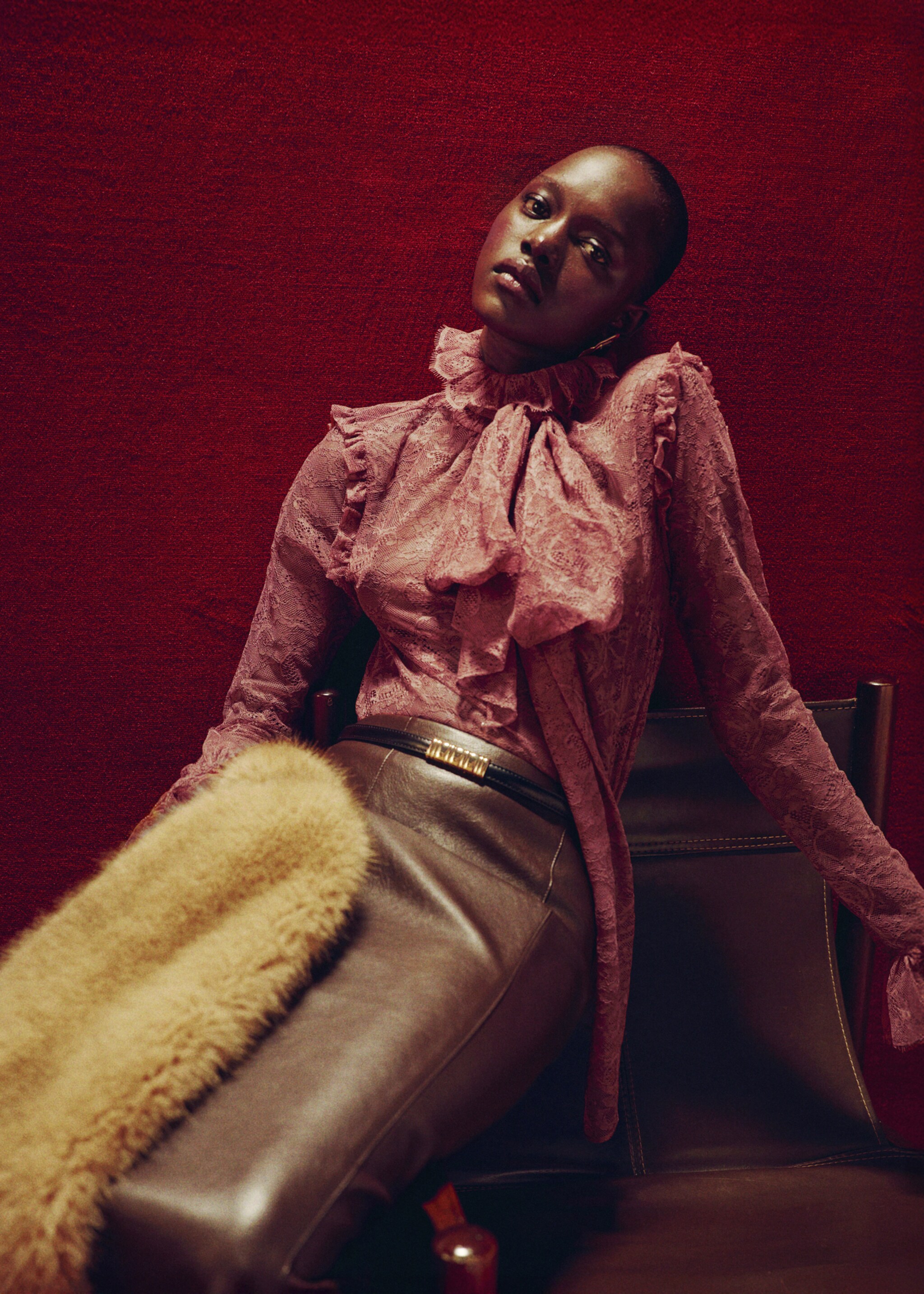 Lace blouse with ruff collar - Medium plane, Pink. Ref: 17059112-00.