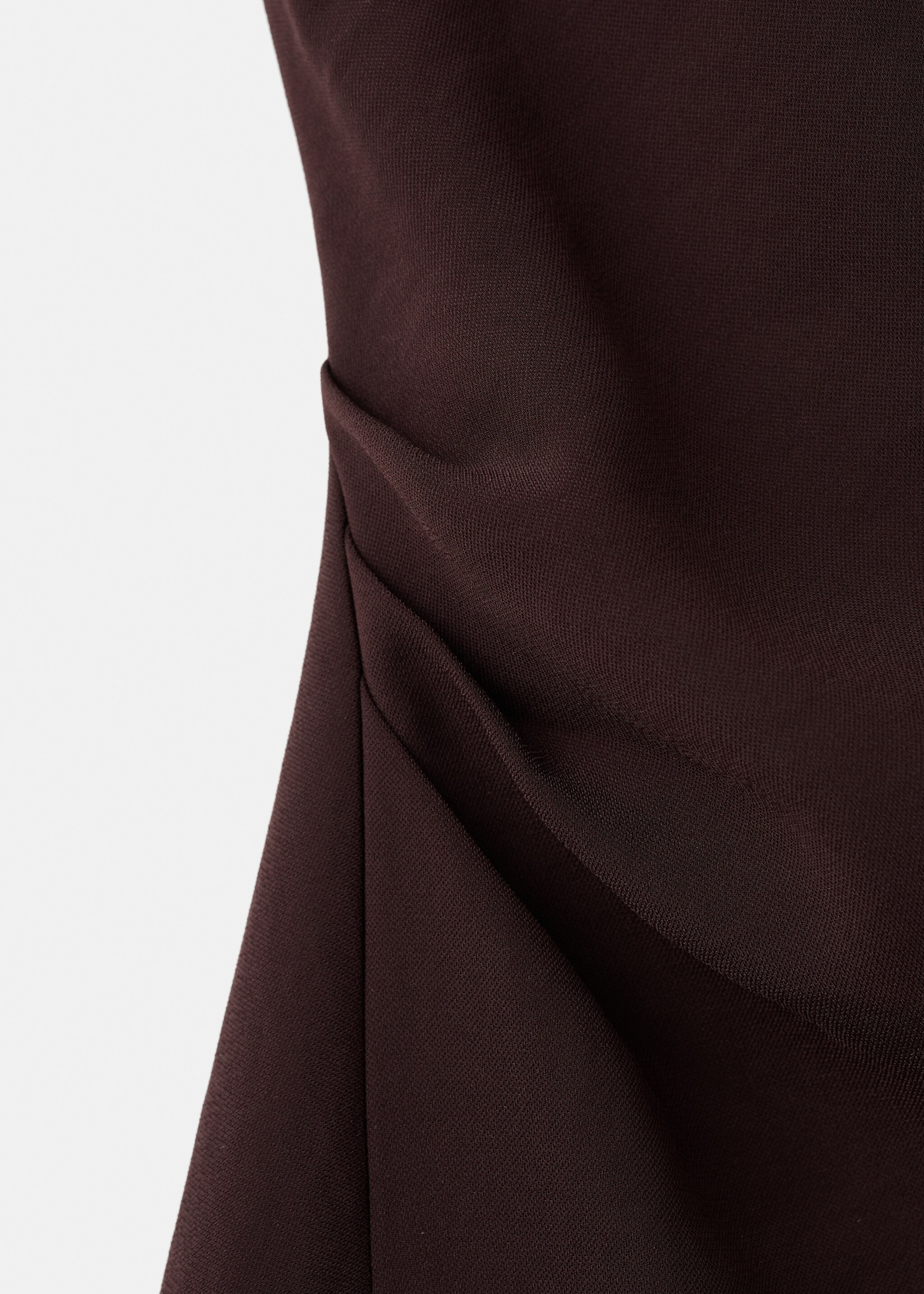 Dress with asymmetrical neck and metallic detail - Details of the article 0, Brown. Ref: 17059117-00.