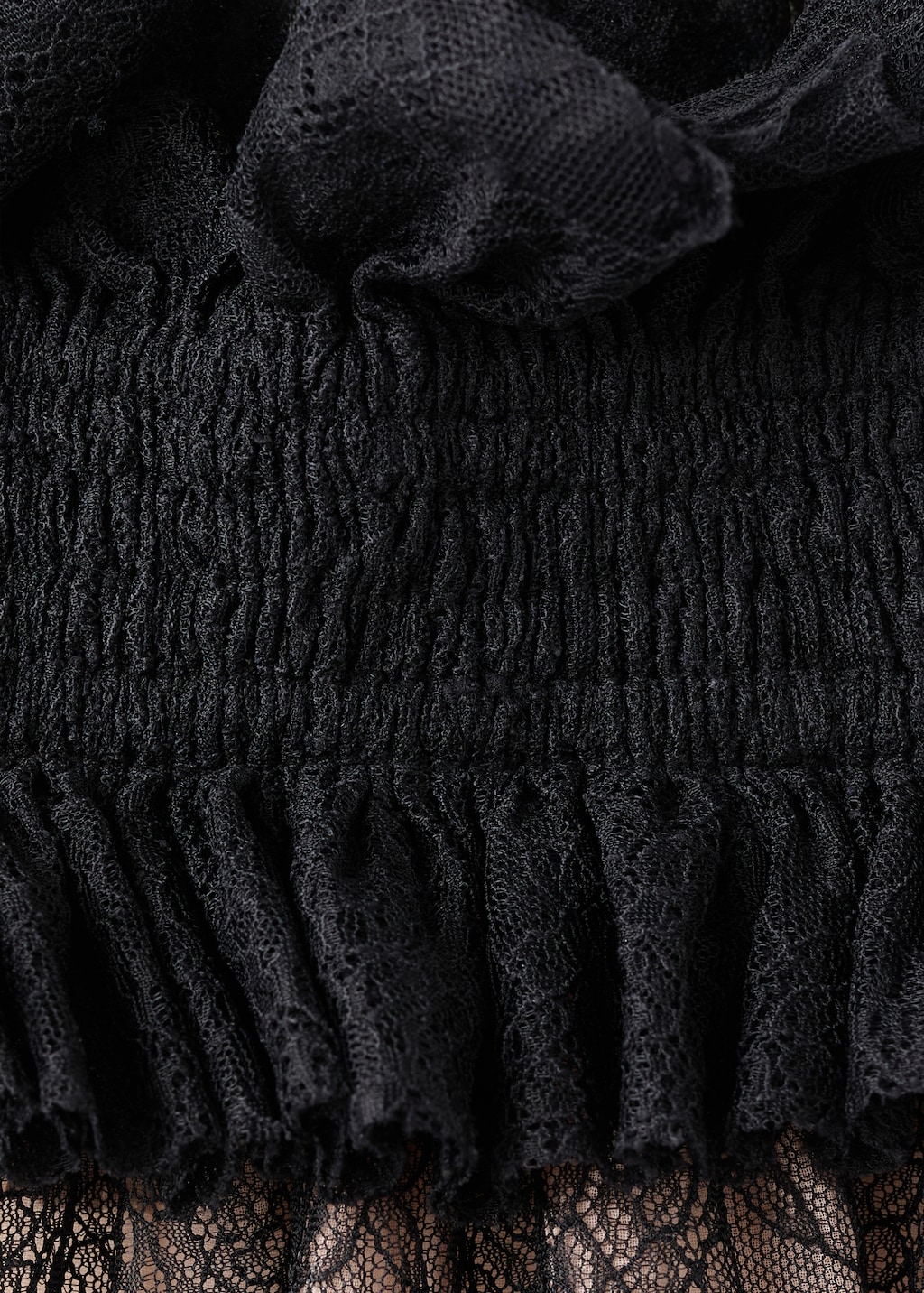 Lace top with ruff collar