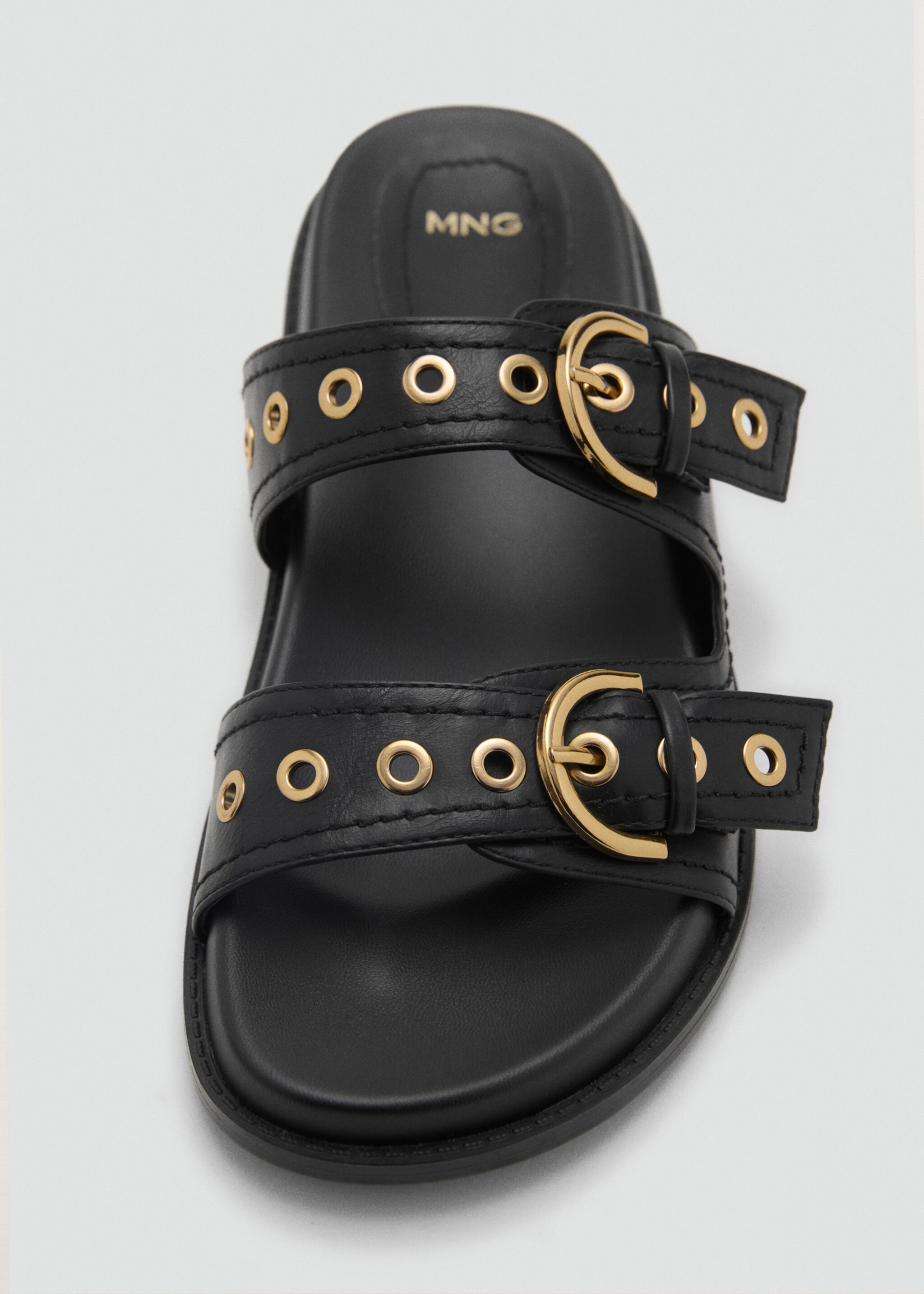 Strap sandals with buckle - Details of the article 3