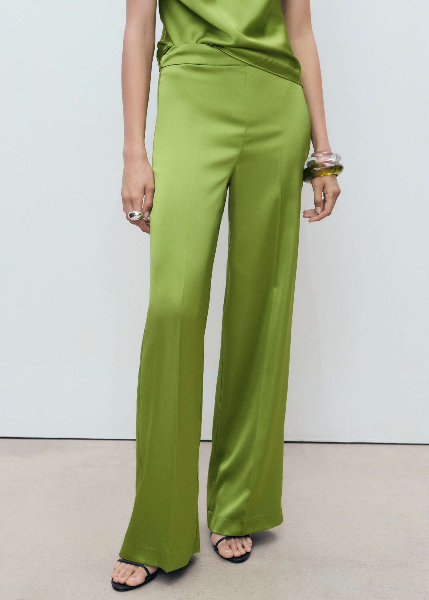 Satin straight-fit trousers - Medium plane