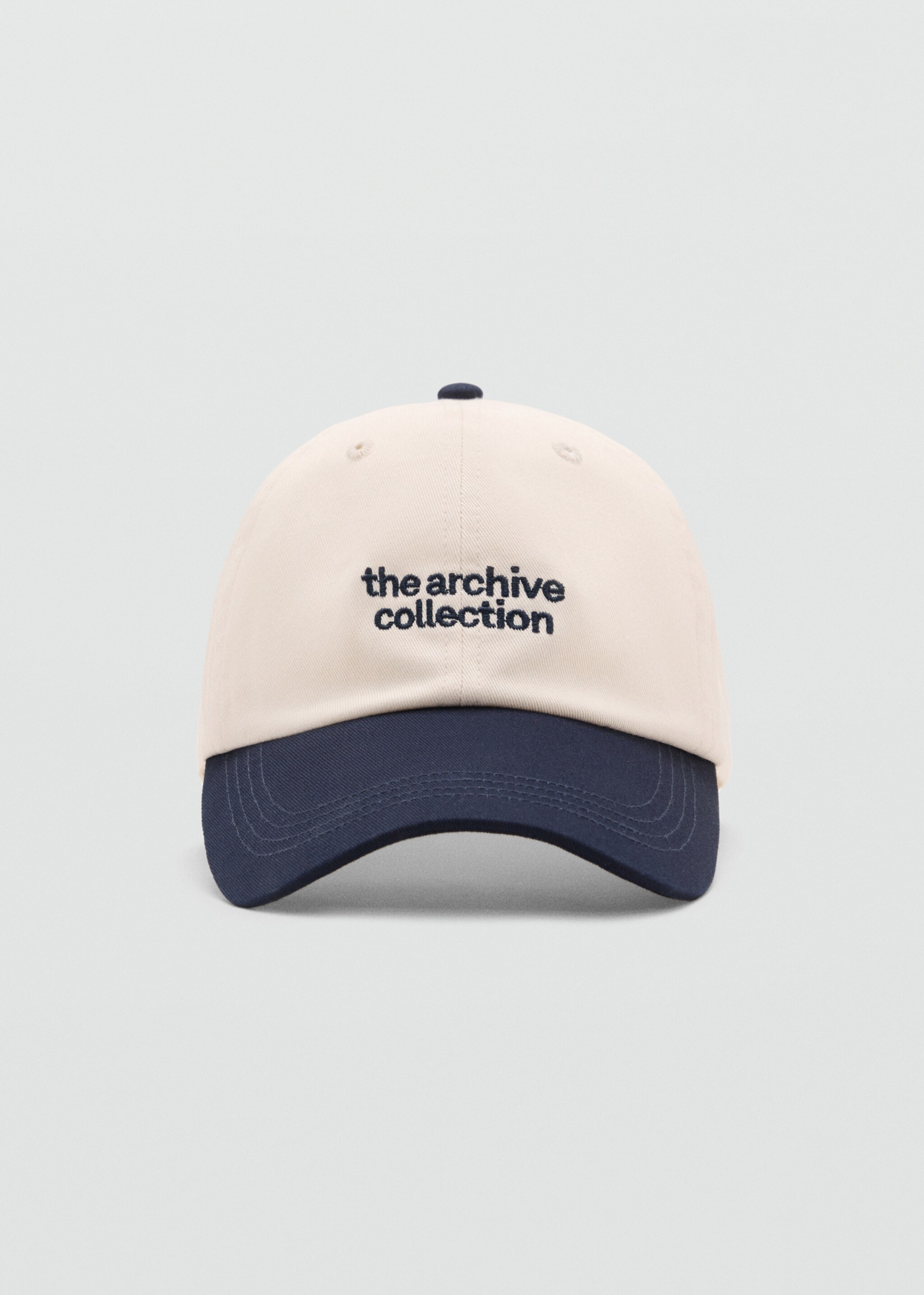 Embroidered message cap - Tampilan Sedang