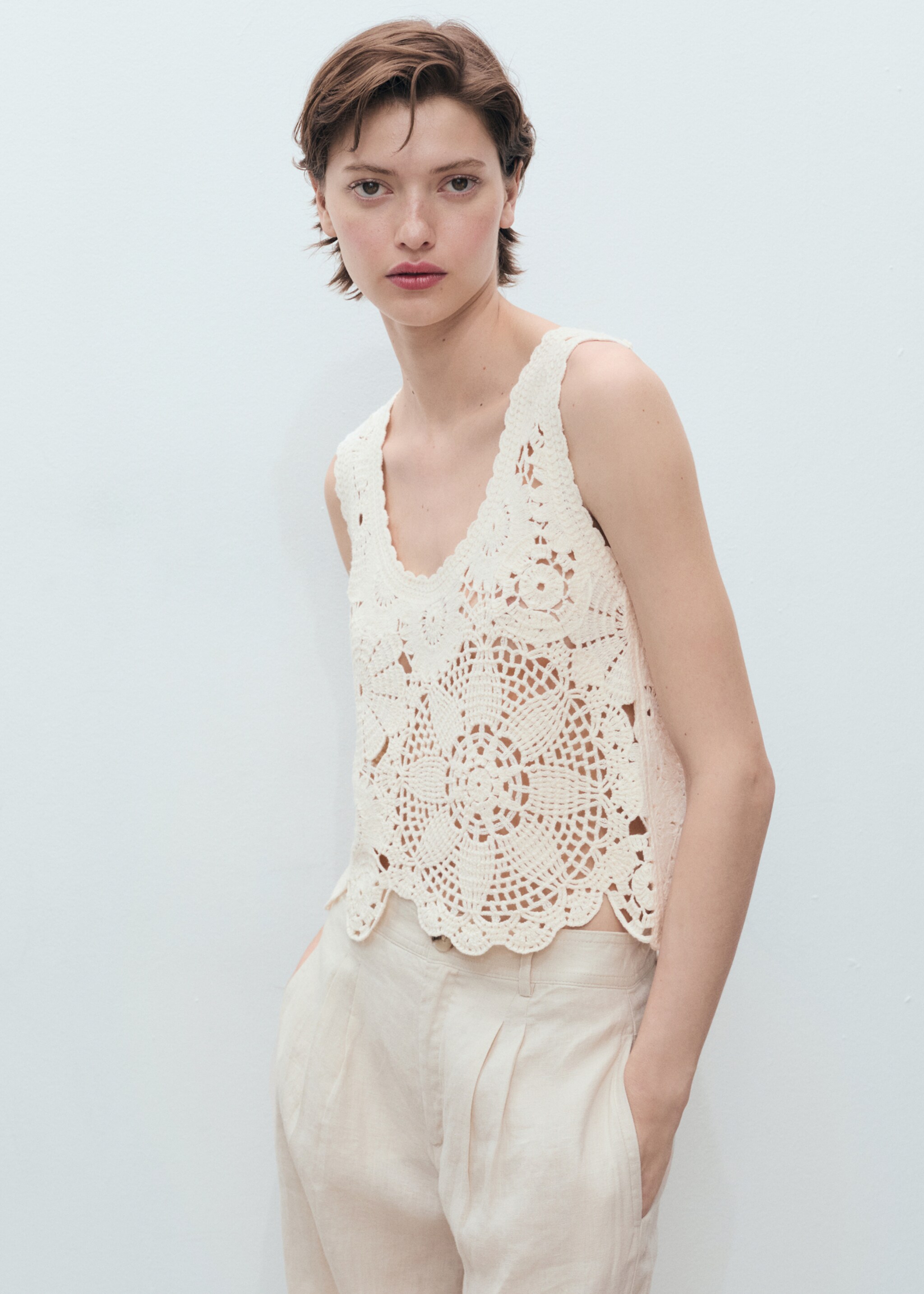 Top crochet flores - Plano medio