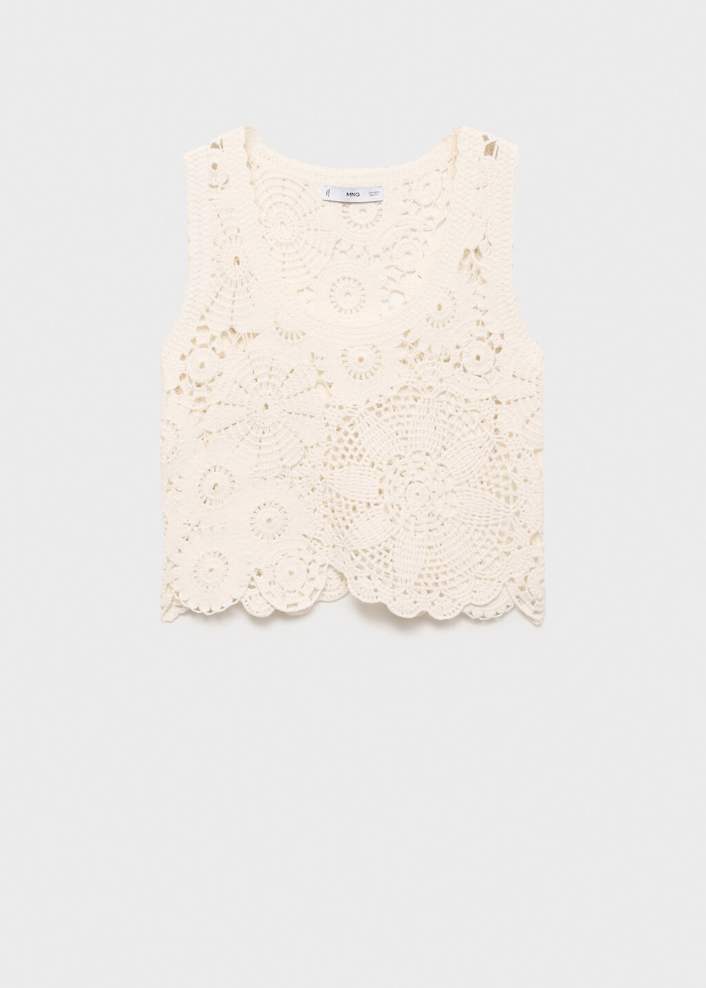 Crochet top with flowers - image 2