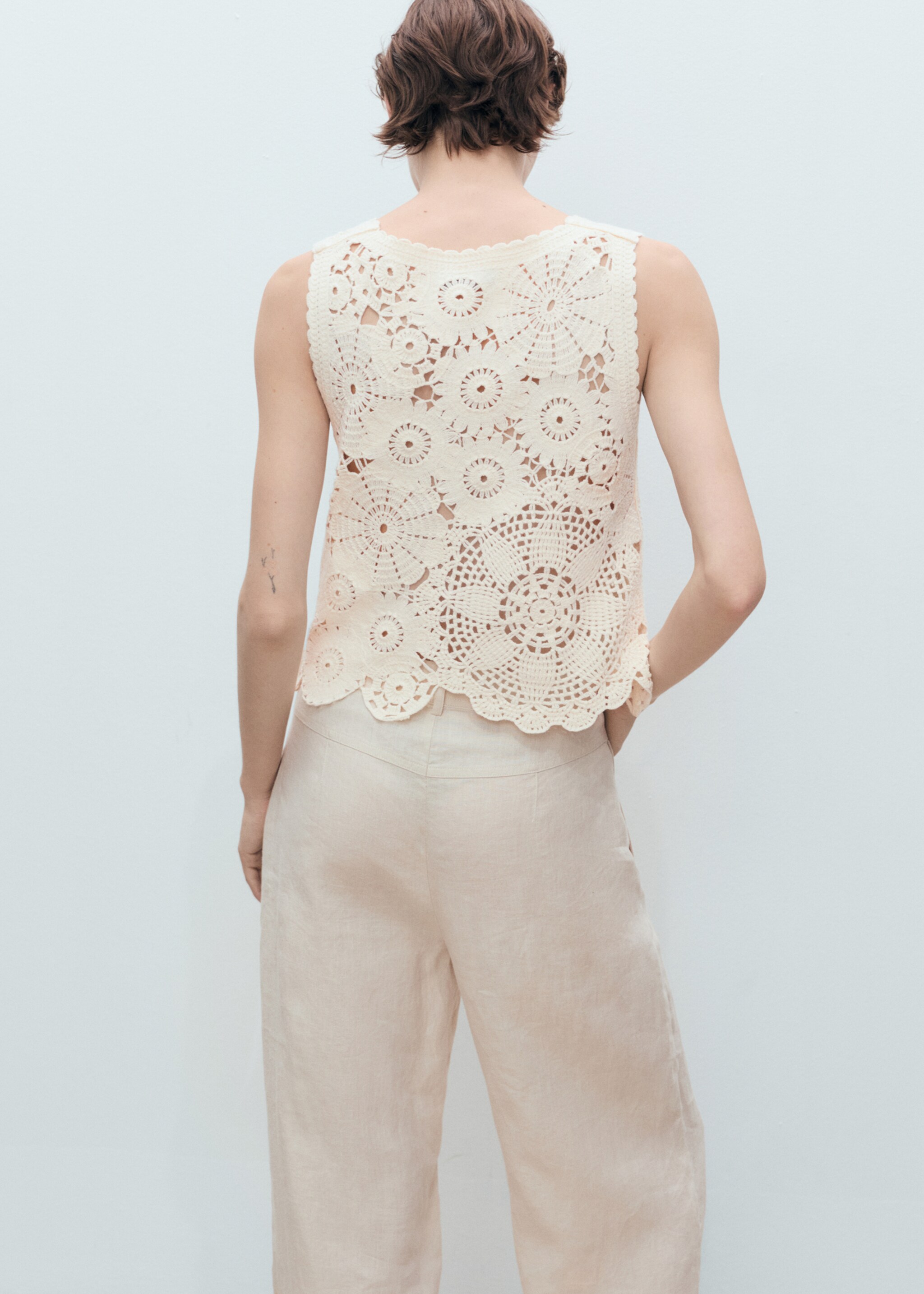 Top crochet flores - Reverso del artículo