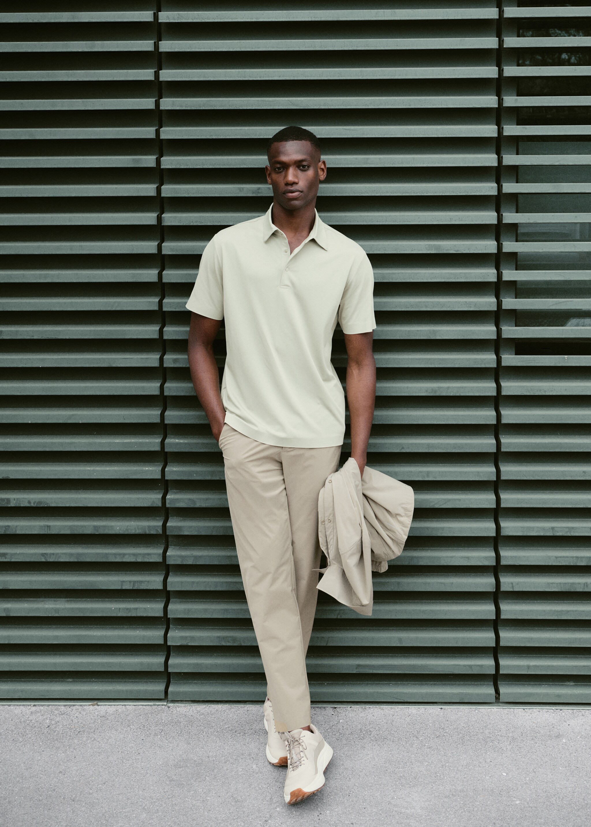 Calças de tecido repelente de água slim fit - Pormenor do artigo 5