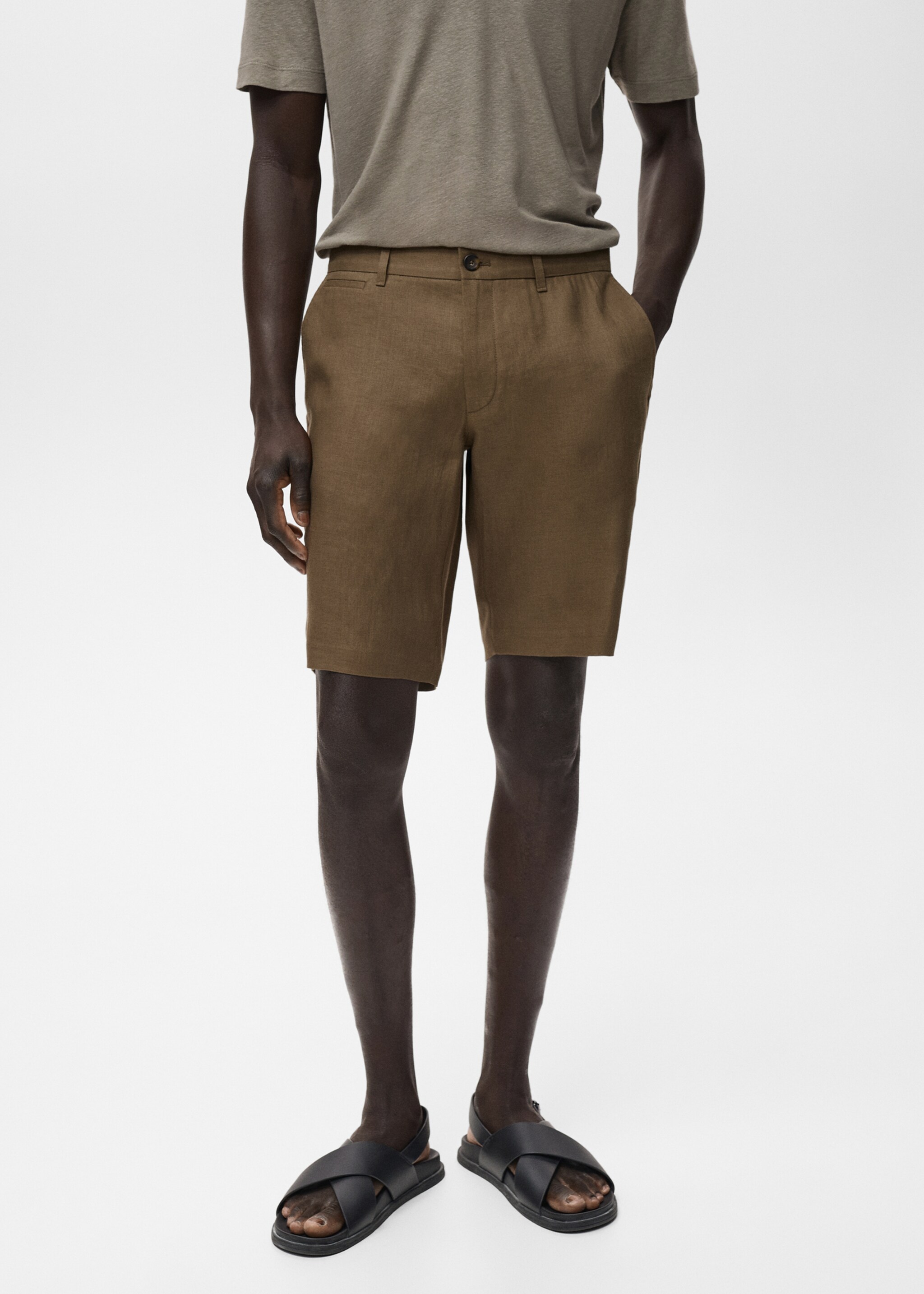 Bermudas slim fit 100% lino - Plano medio