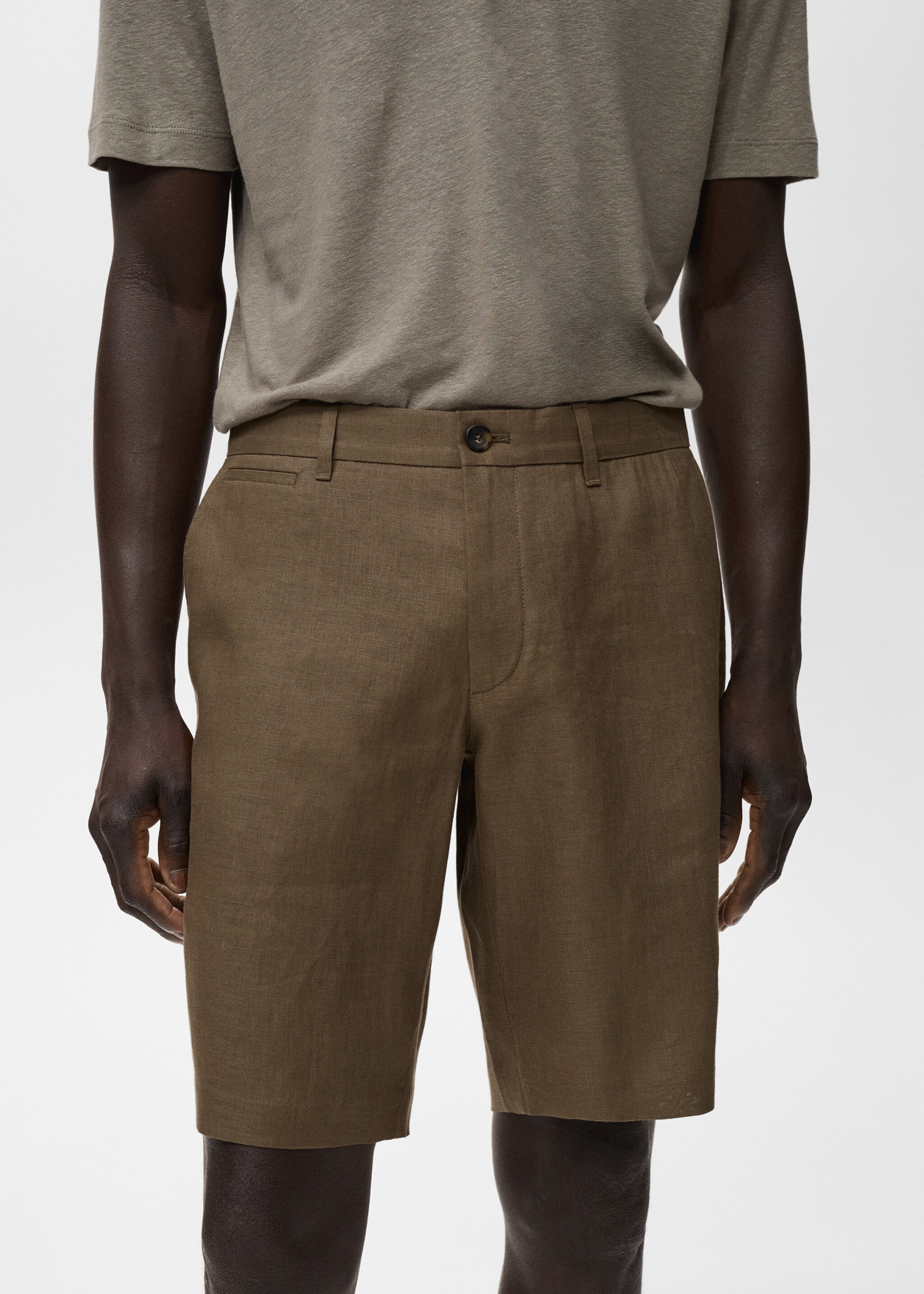 Slim-fit 100% linen bermuda shorts - Details of the article 1