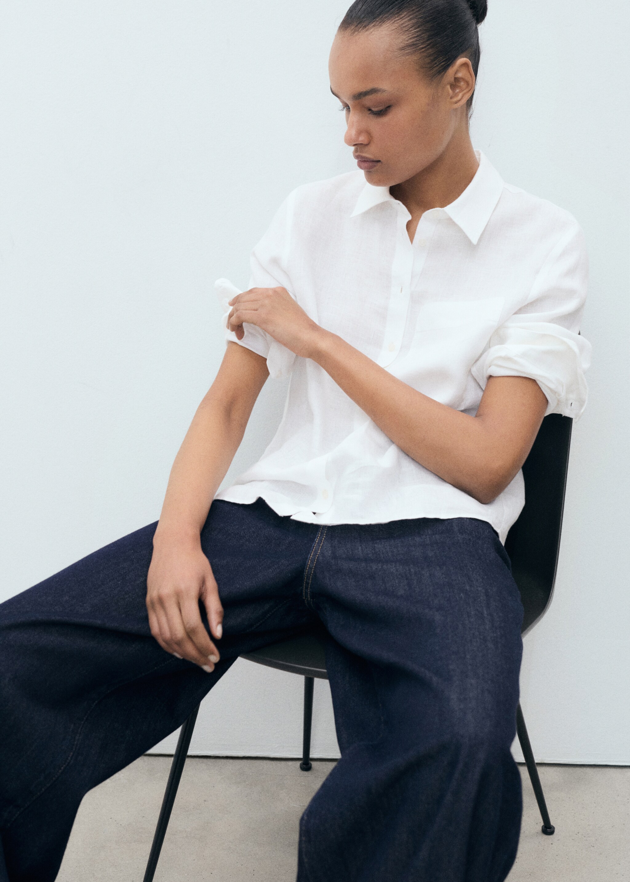 Straight linen shirt - Details of the article 1