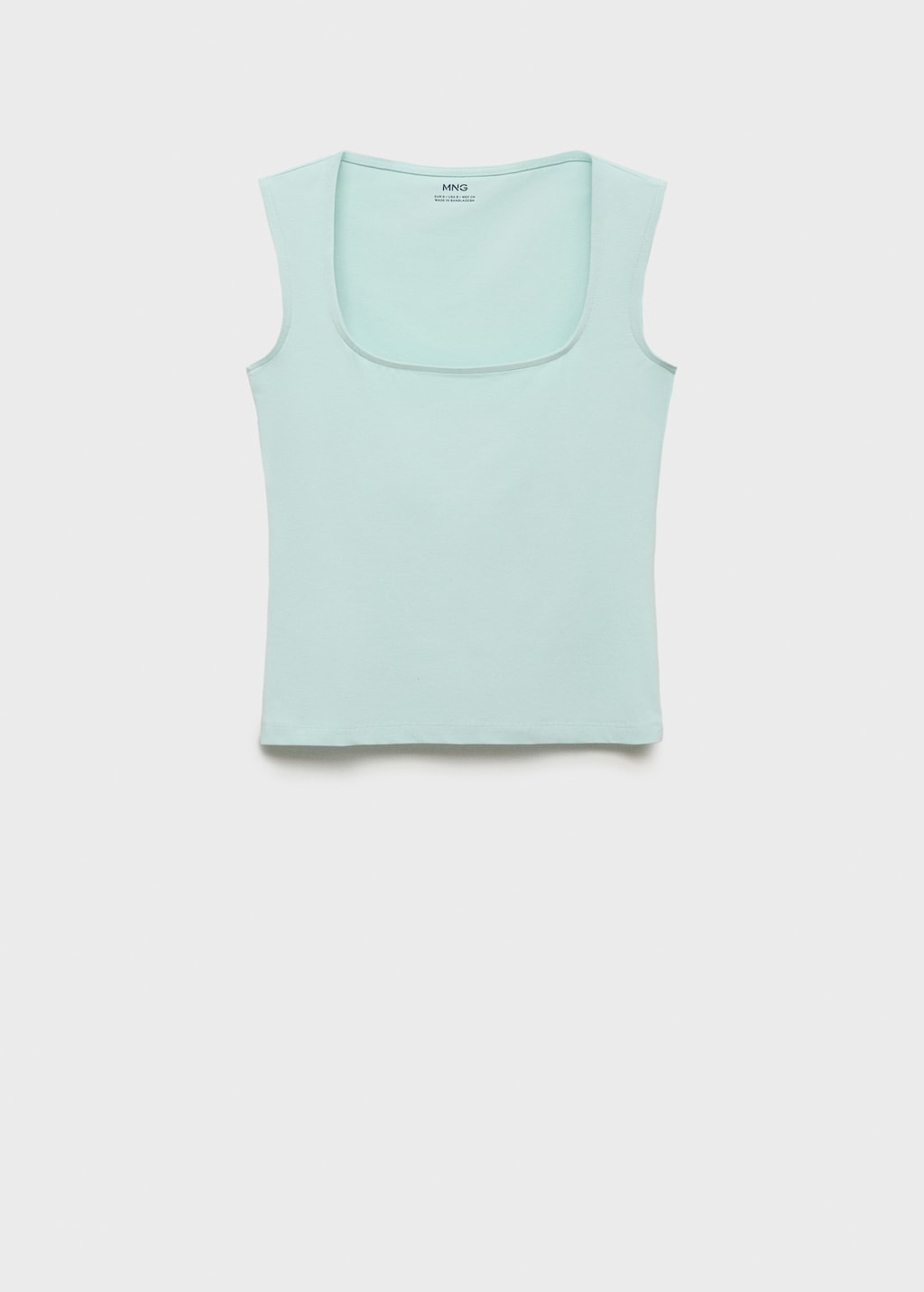 Knitted top with wide straps