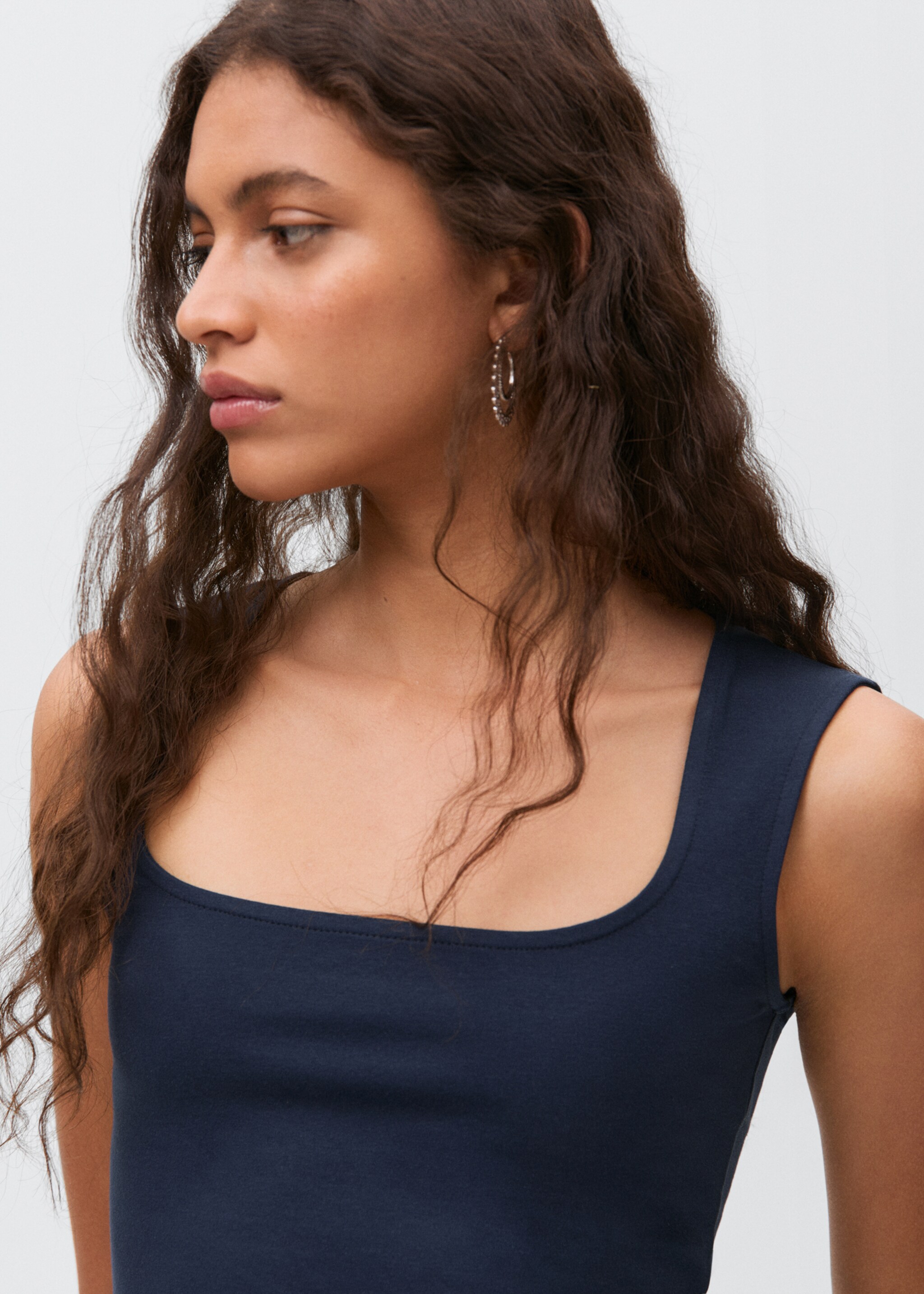 Knitted top with wide straps - Details of the article 1