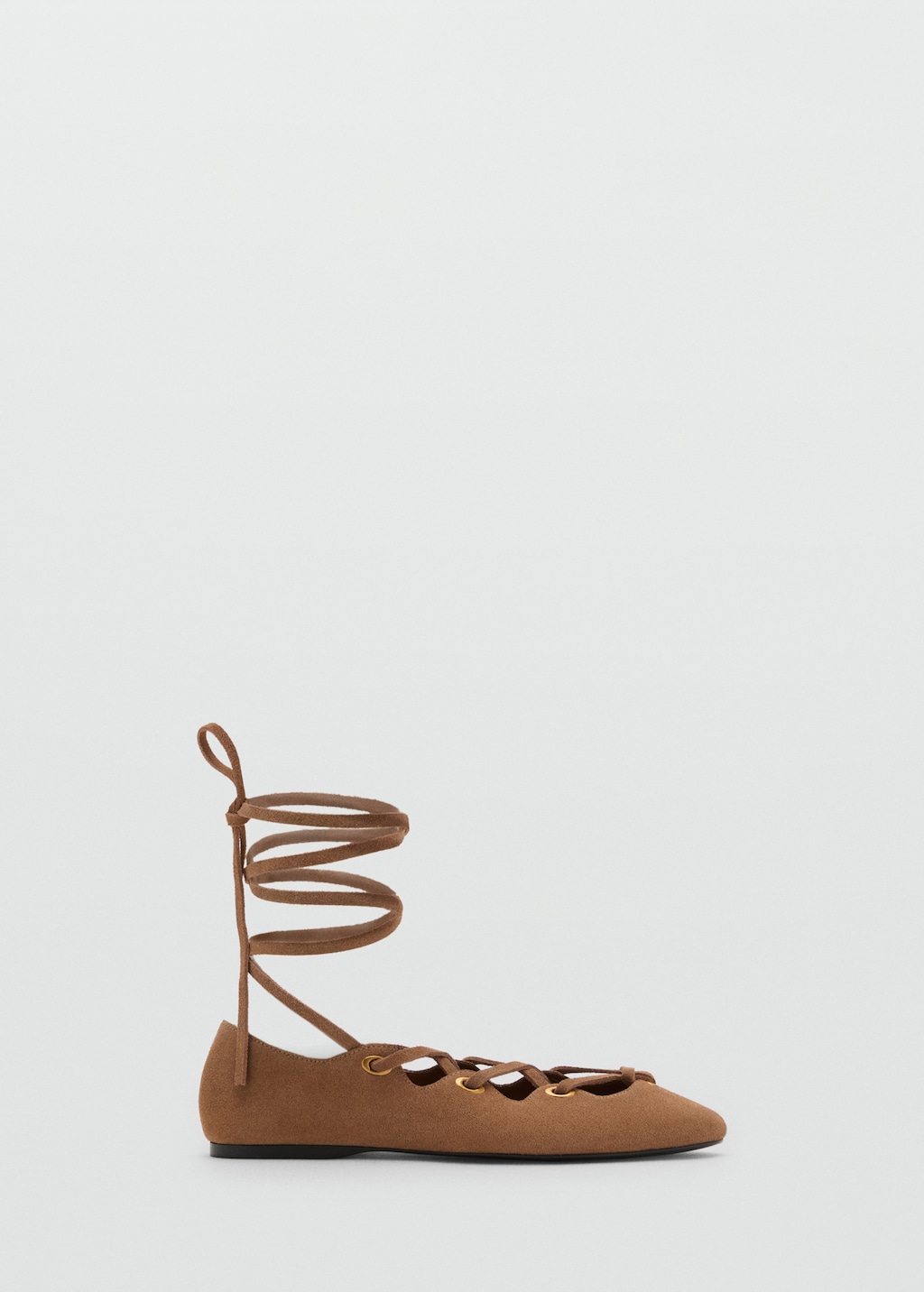 Leather ballet flats with crossed straps