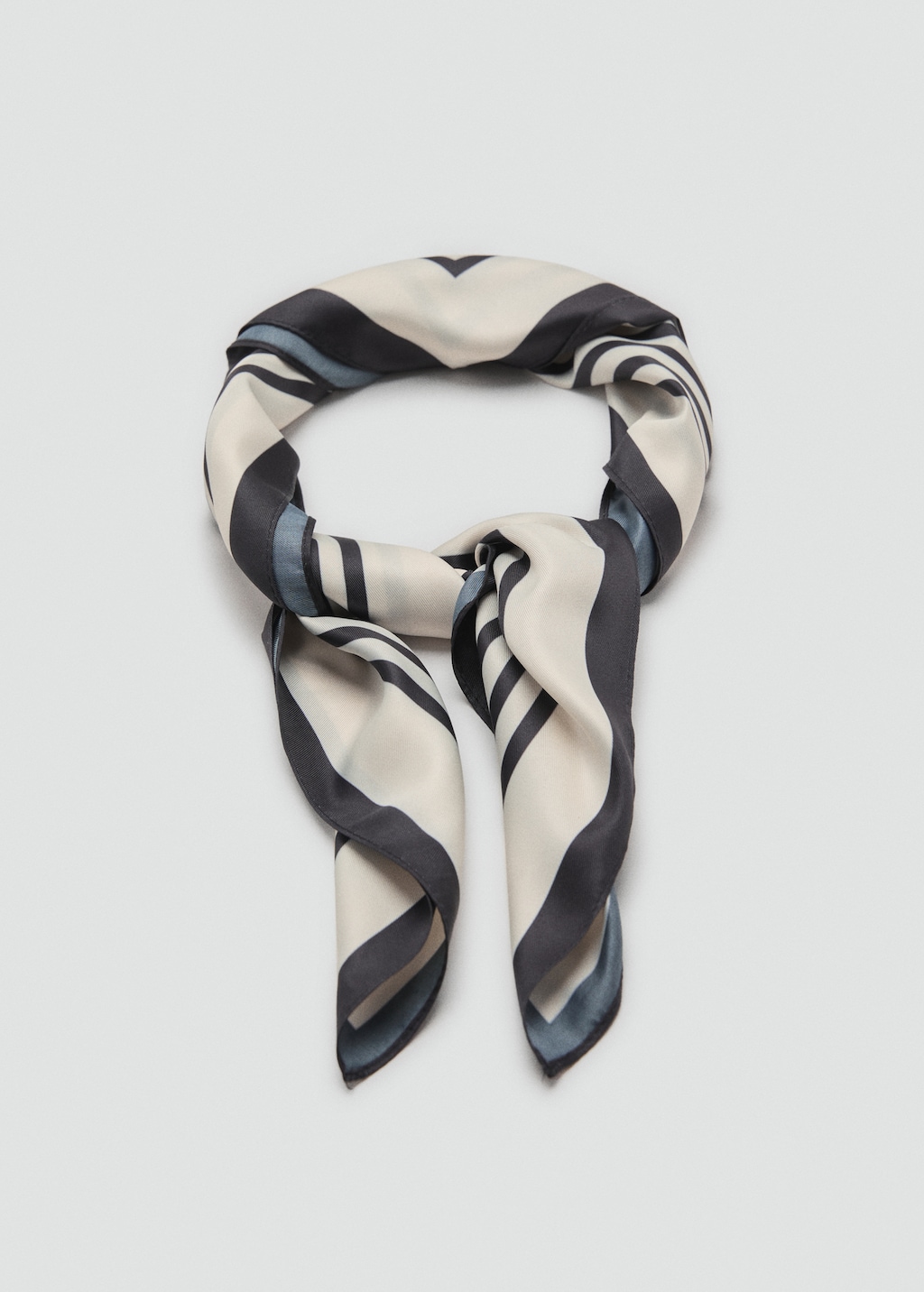 Geometric stripe-print scarf