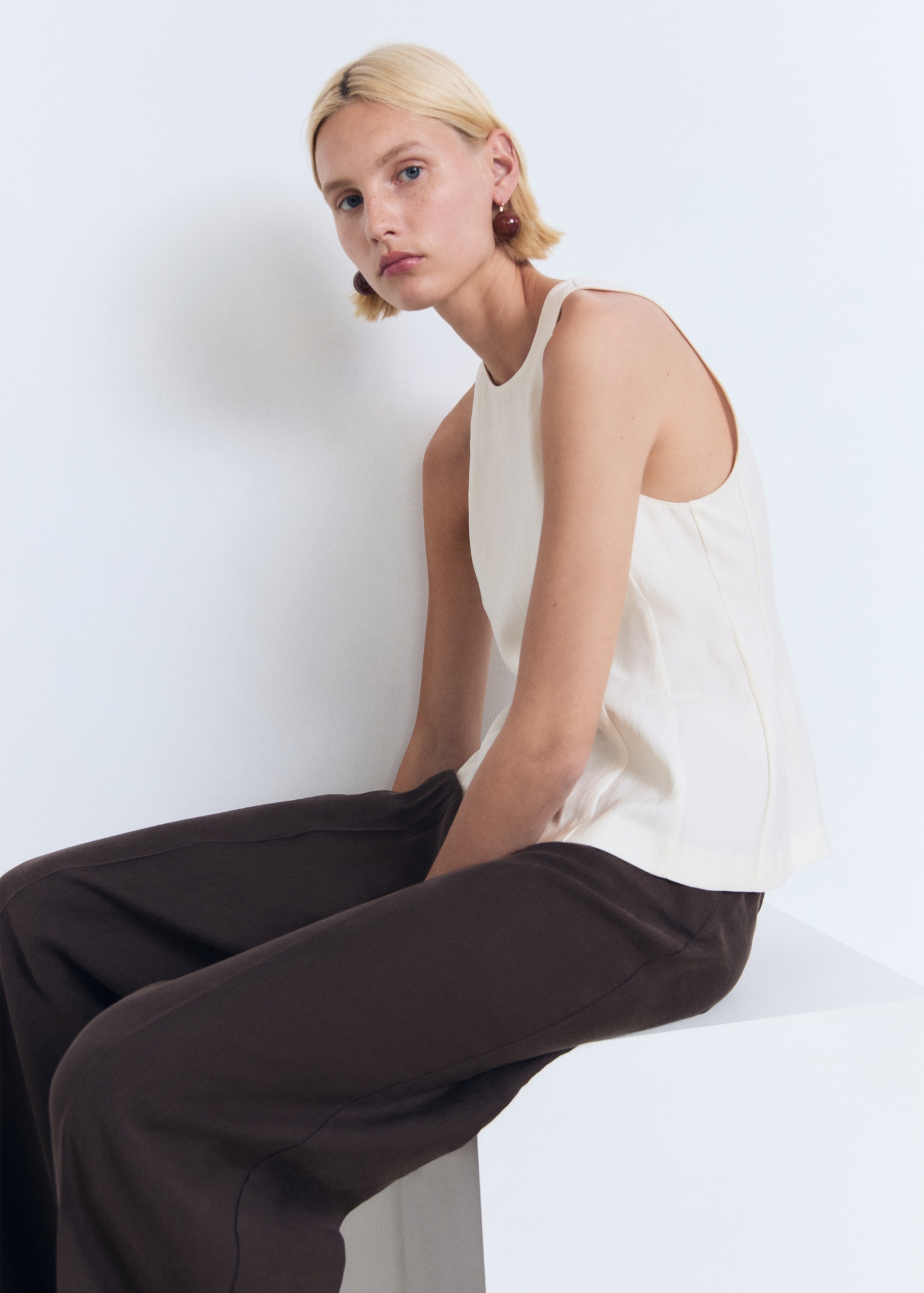 Halter-neck flared top - Medium plane