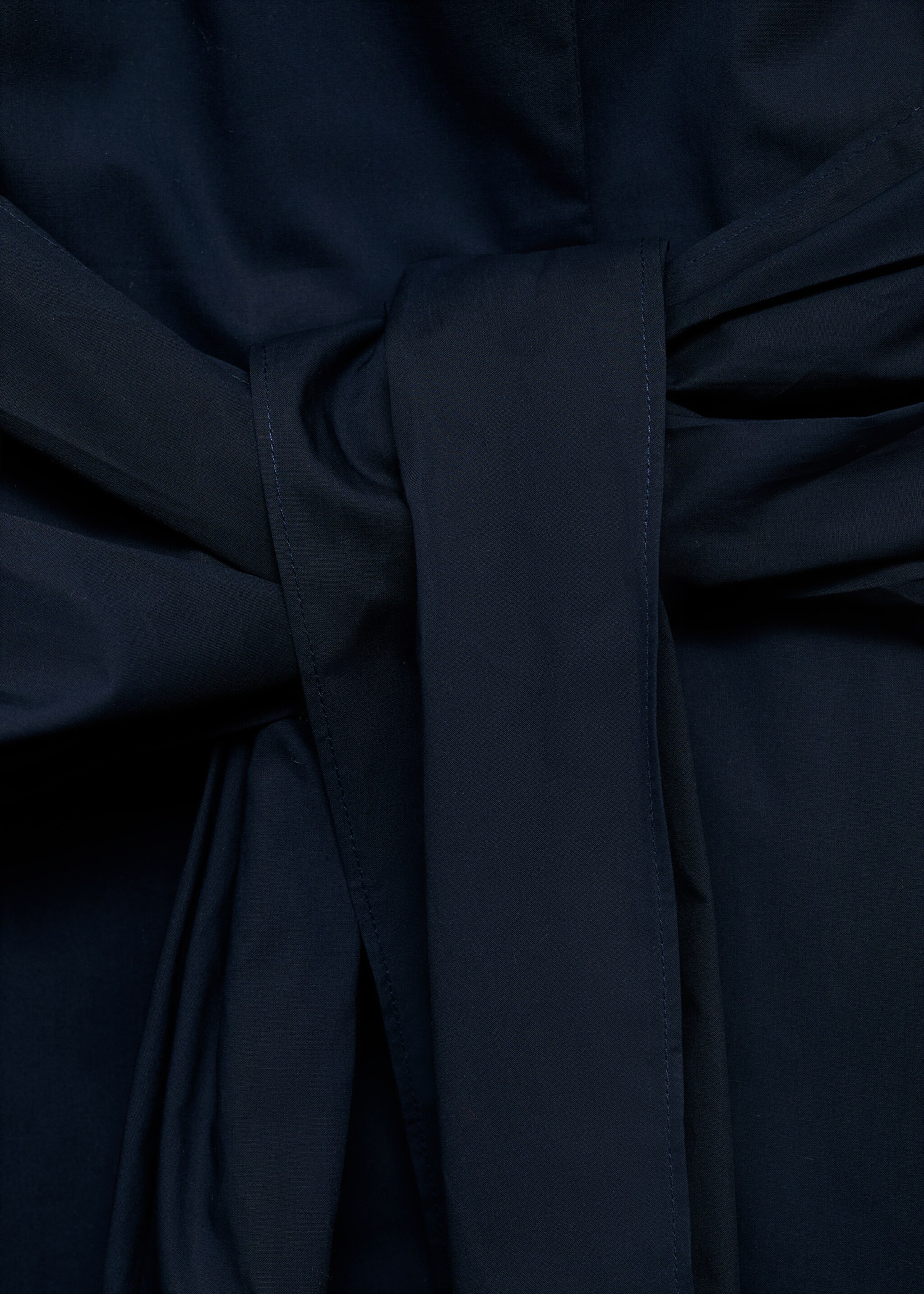 Vestido midi detalle nudo - Detalle del artículo 8